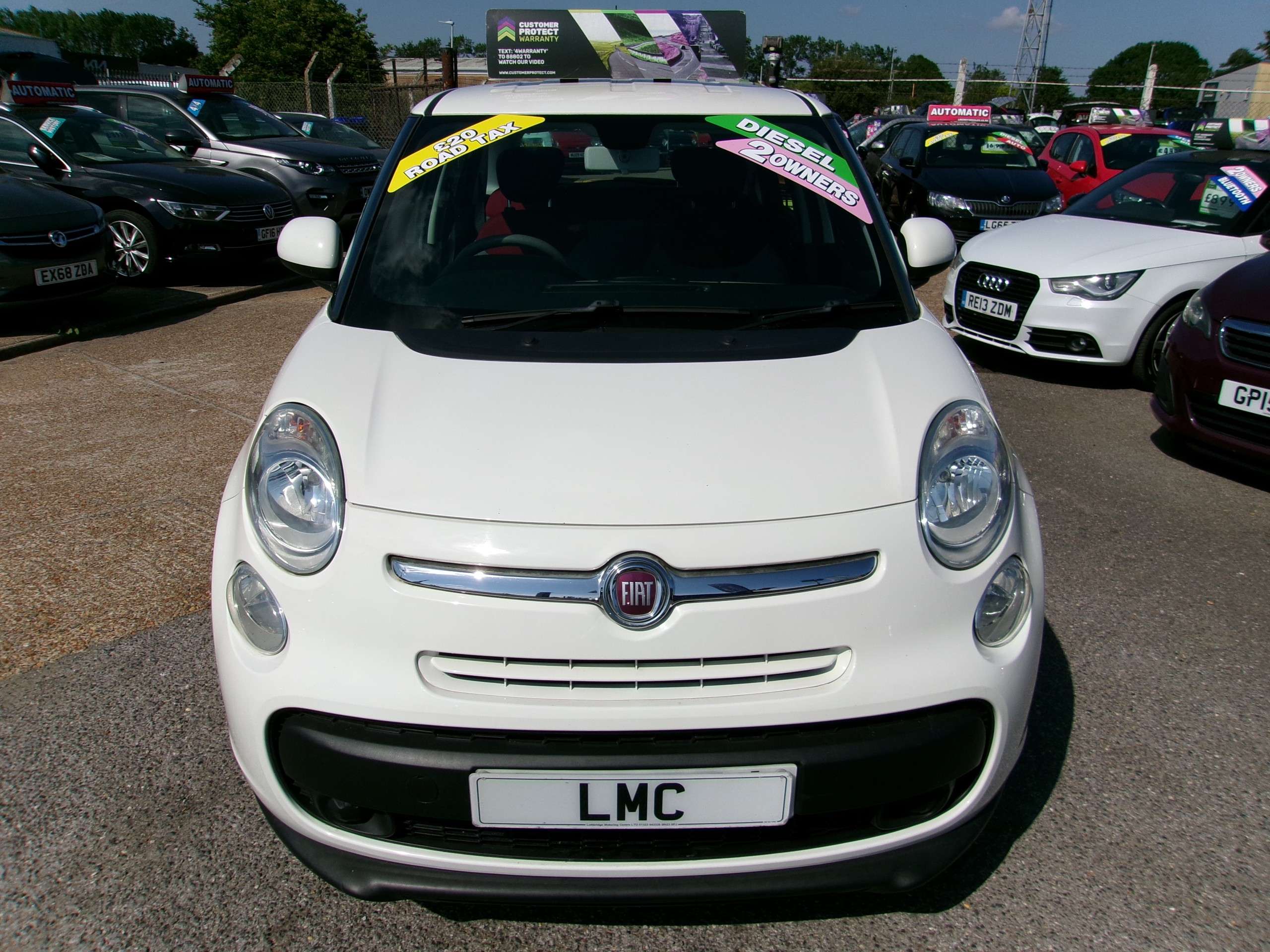 A 2013 FIAT 500L 1.3 MultiJet Easy MPV 5dr Diesel Manual (s/s) (85 bhp) A 2013 FIAT 500L 1.3 MultiJet Easy MPV 5dr Diesel Manual (s/s) (85 bhp)