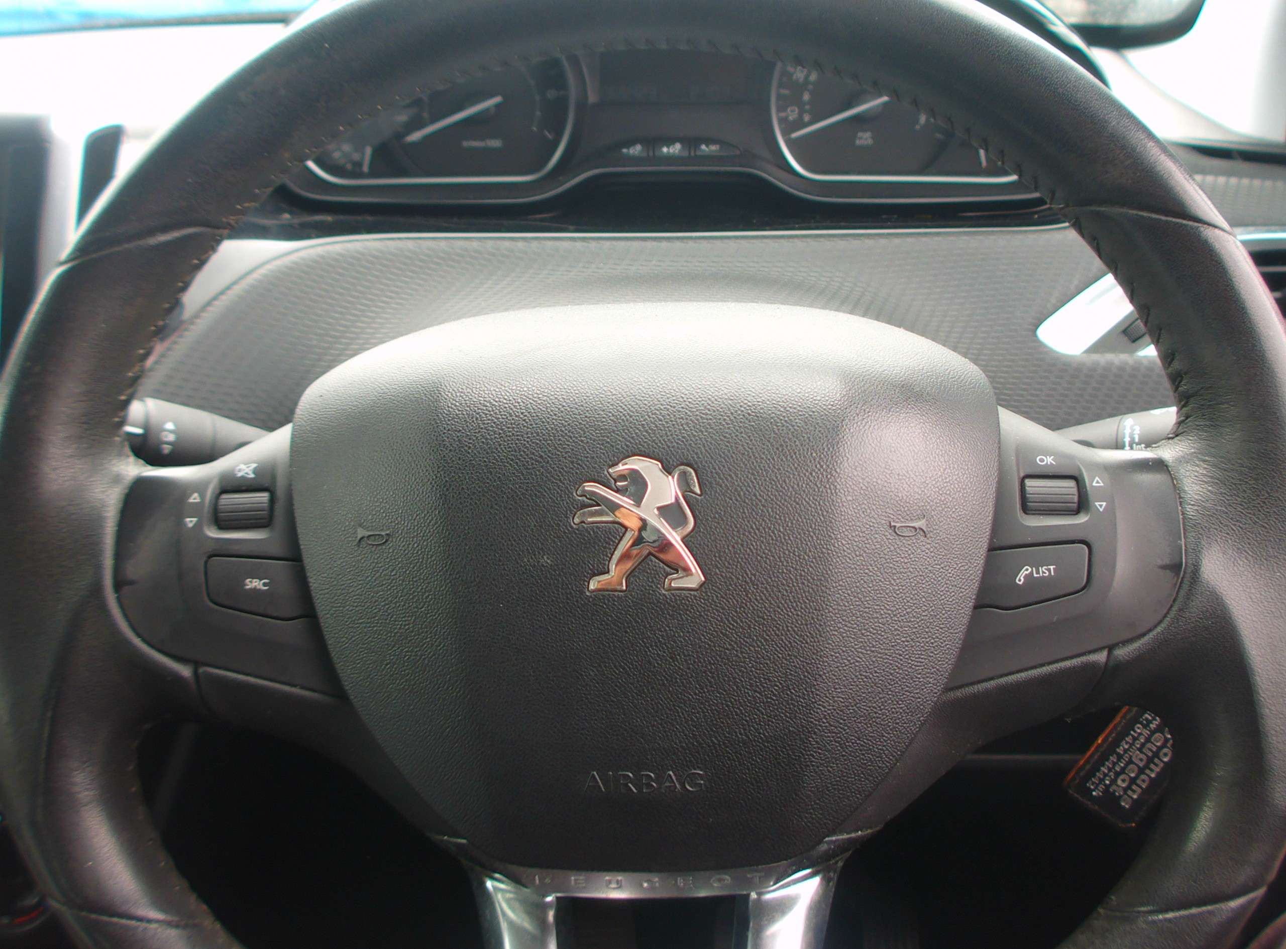 2015 PEUGEOT 208 2015 PEUGEOT 208