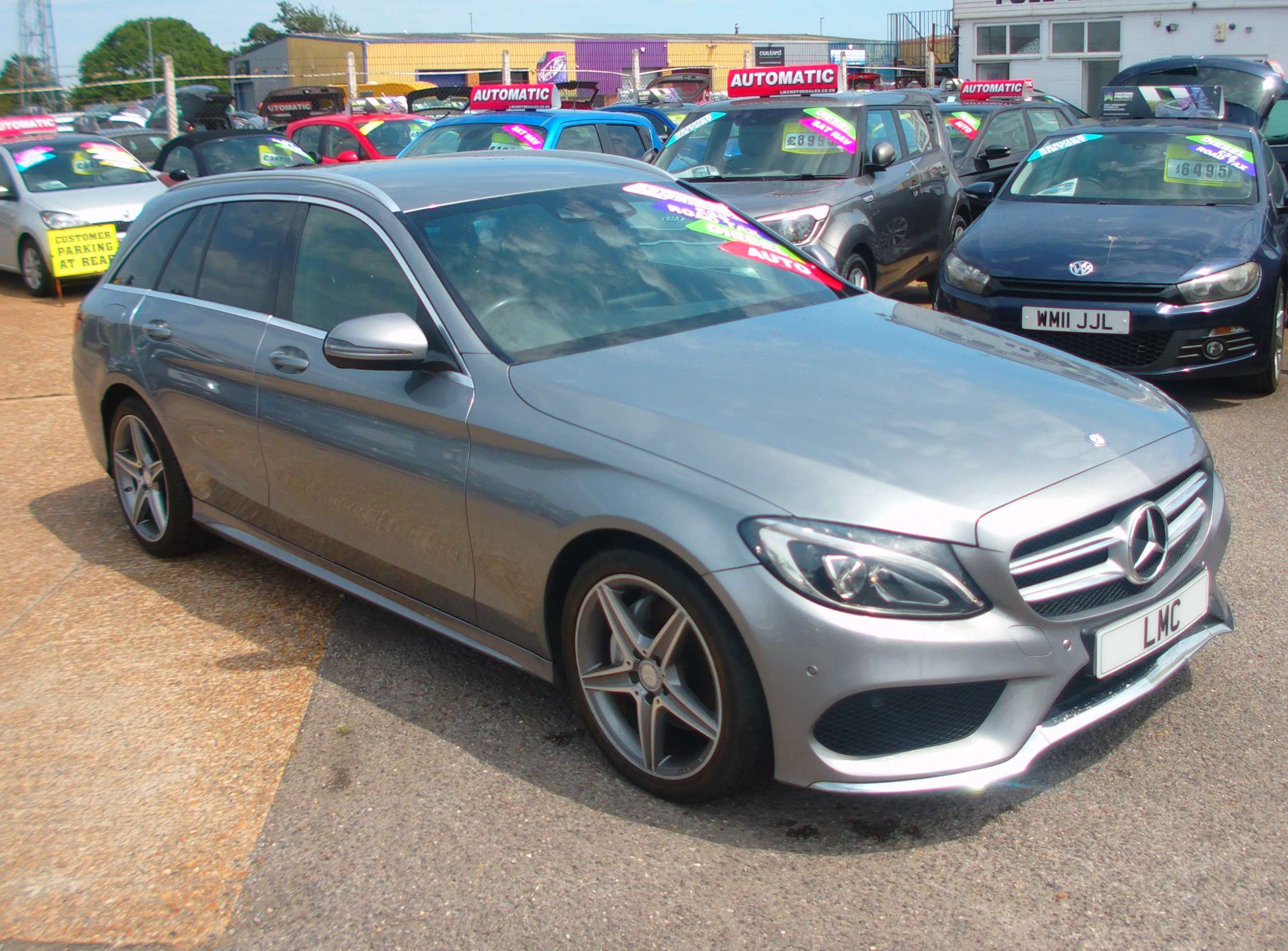 A 2015 MERCEDES-BENZ C CLASS AUTOMATIC ESTATE 2.1 C220d AMG Line Estate 5dr Diesel 7G-Tronic+ Euro 6 (s/s) (170 ps) A 2015 MERCEDES-BENZ C CLASS AUTOMATIC ESTATE 2.1 C220d AMG Line Estate 5dr Diesel 7G-Tronic+ Euro 6 (s/s) (170 ps)