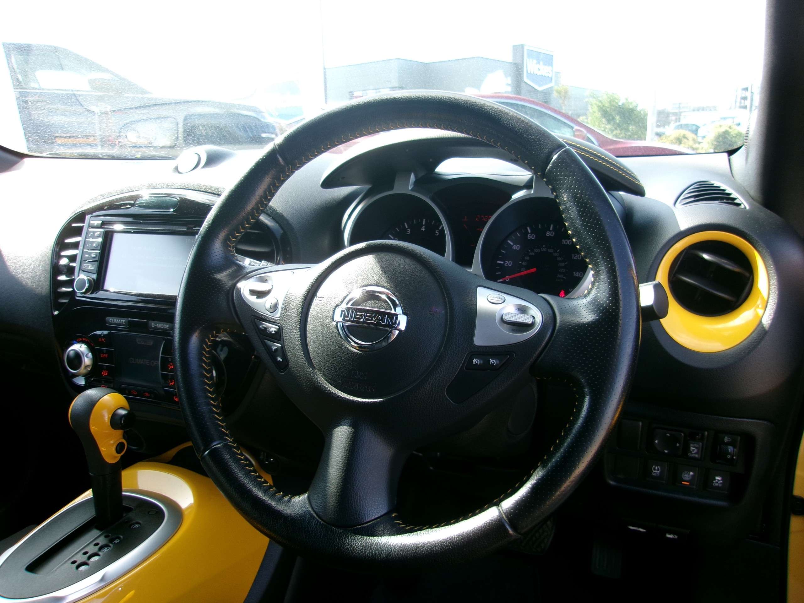 2015 NISSAN JUKE 2015 NISSAN JUKE