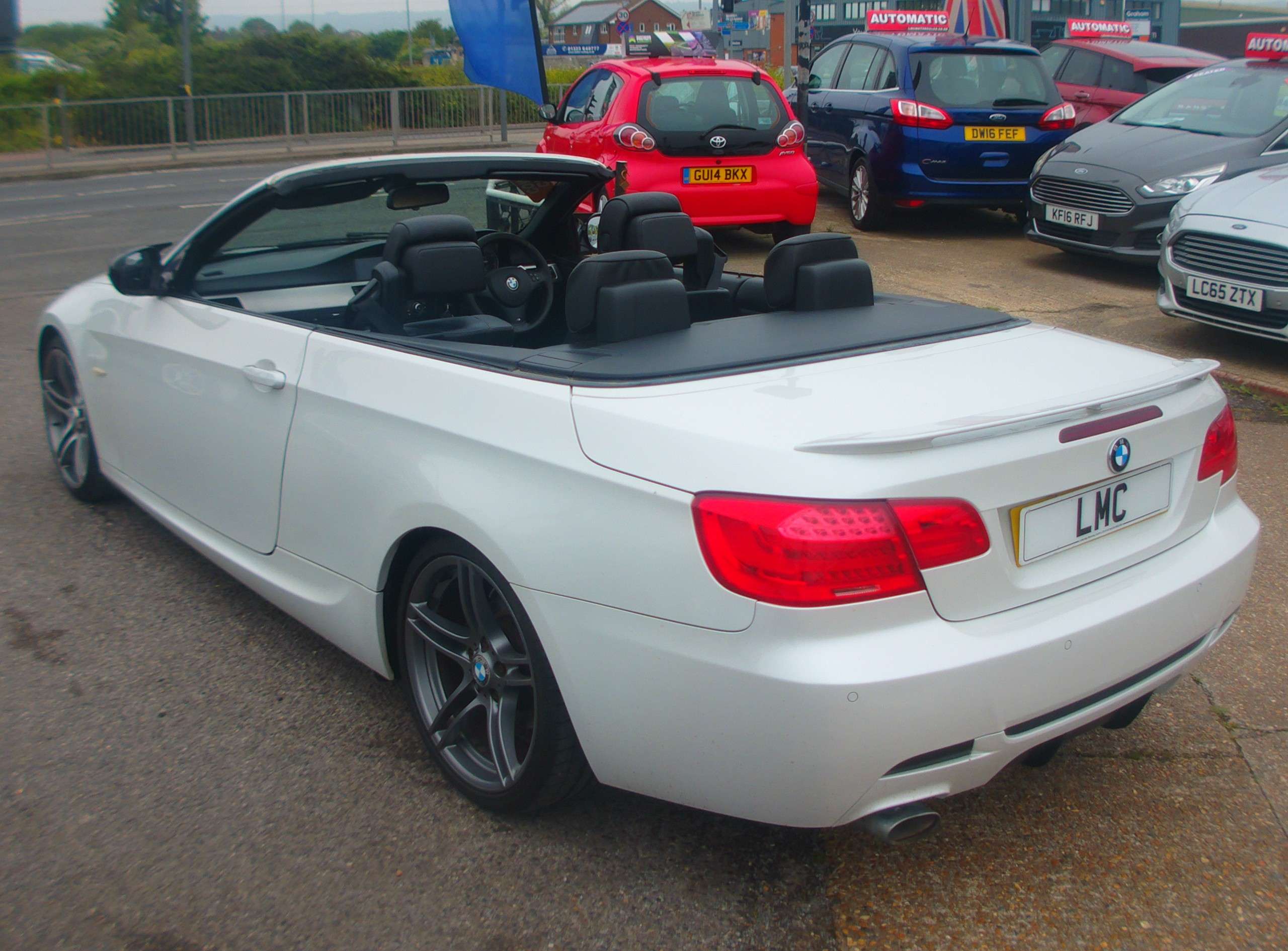 A 2012 BMW 3 SERIES 2.0 320d Sport Plus Edition Convertible 2dr Diesel Steptronic (184 ps) A 2012 BMW 3 SERIES 2.0 320d Sport Plus Edition Convertible 2dr Diesel Steptronic (184 ps)