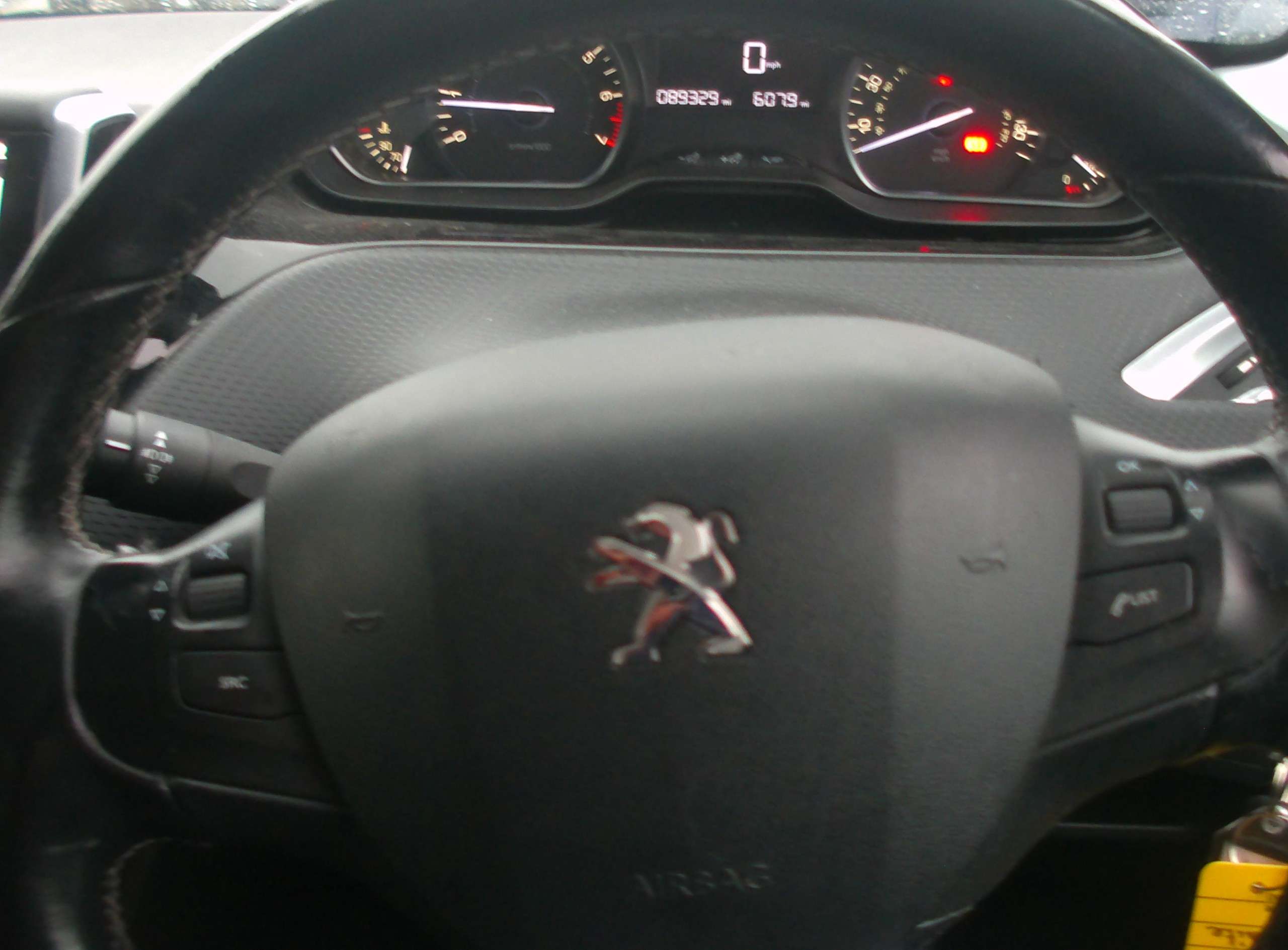 2016 PEUGEOT 208 2016 PEUGEOT 208