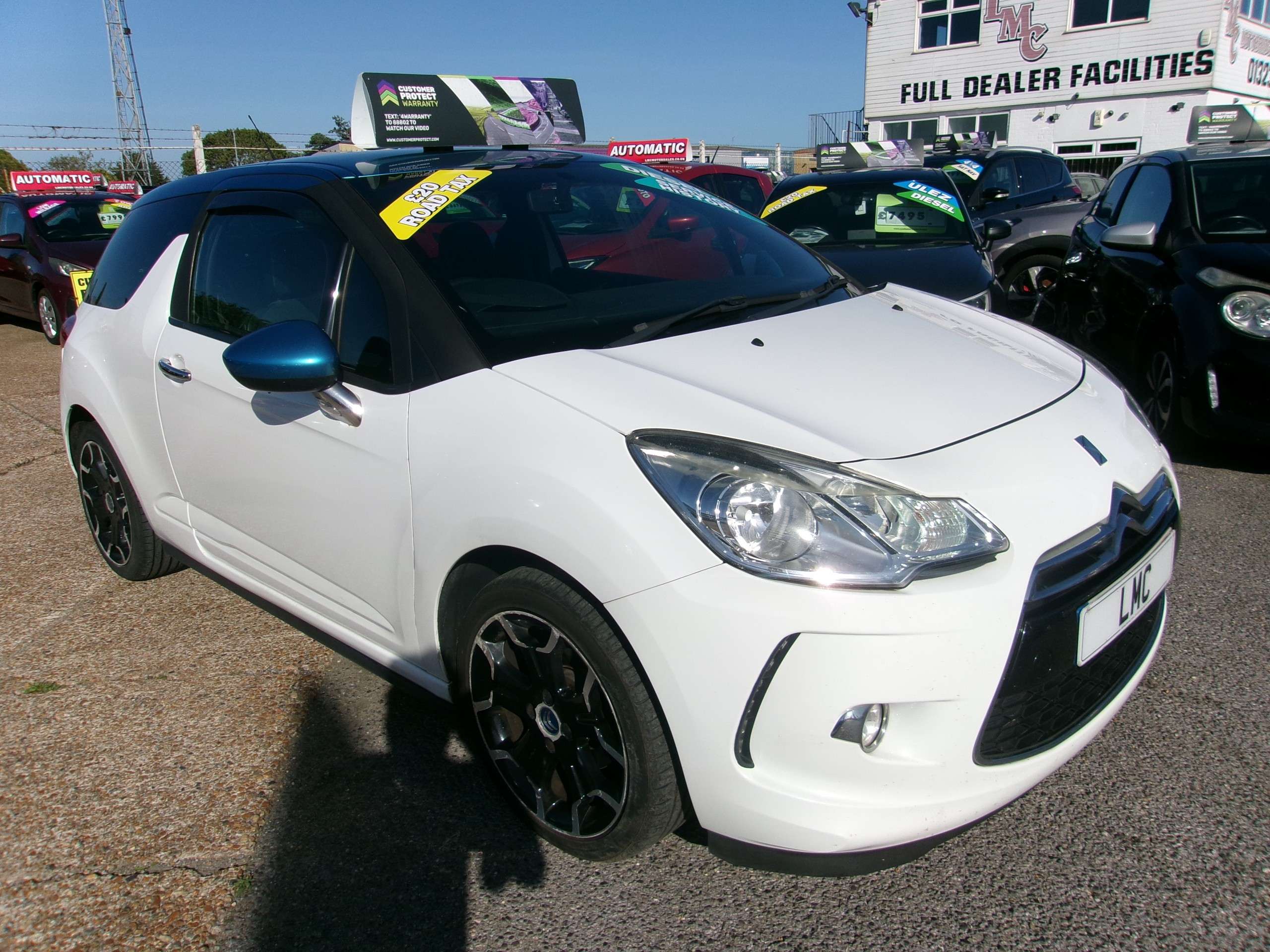 A 2010 CITROEN DS3 1.6 HDi 16V DStyle Hatchback 3dr Diesel Manual (90 ps) A 2010 CITROEN DS3 1.6 HDi 16V DStyle Hatchback 3dr Diesel Manual (90 ps)