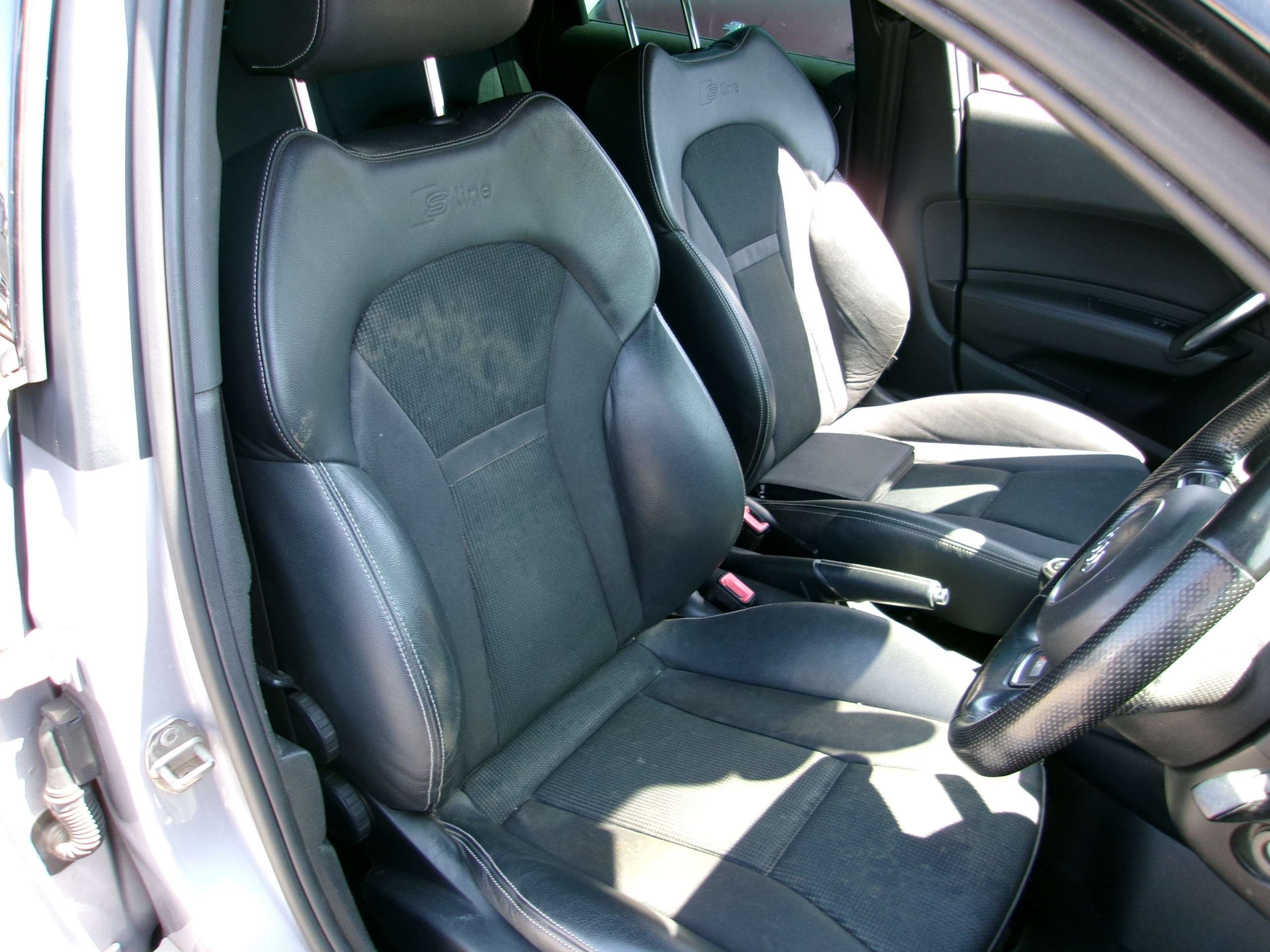 2015 AUDI A1 2015 AUDI A1