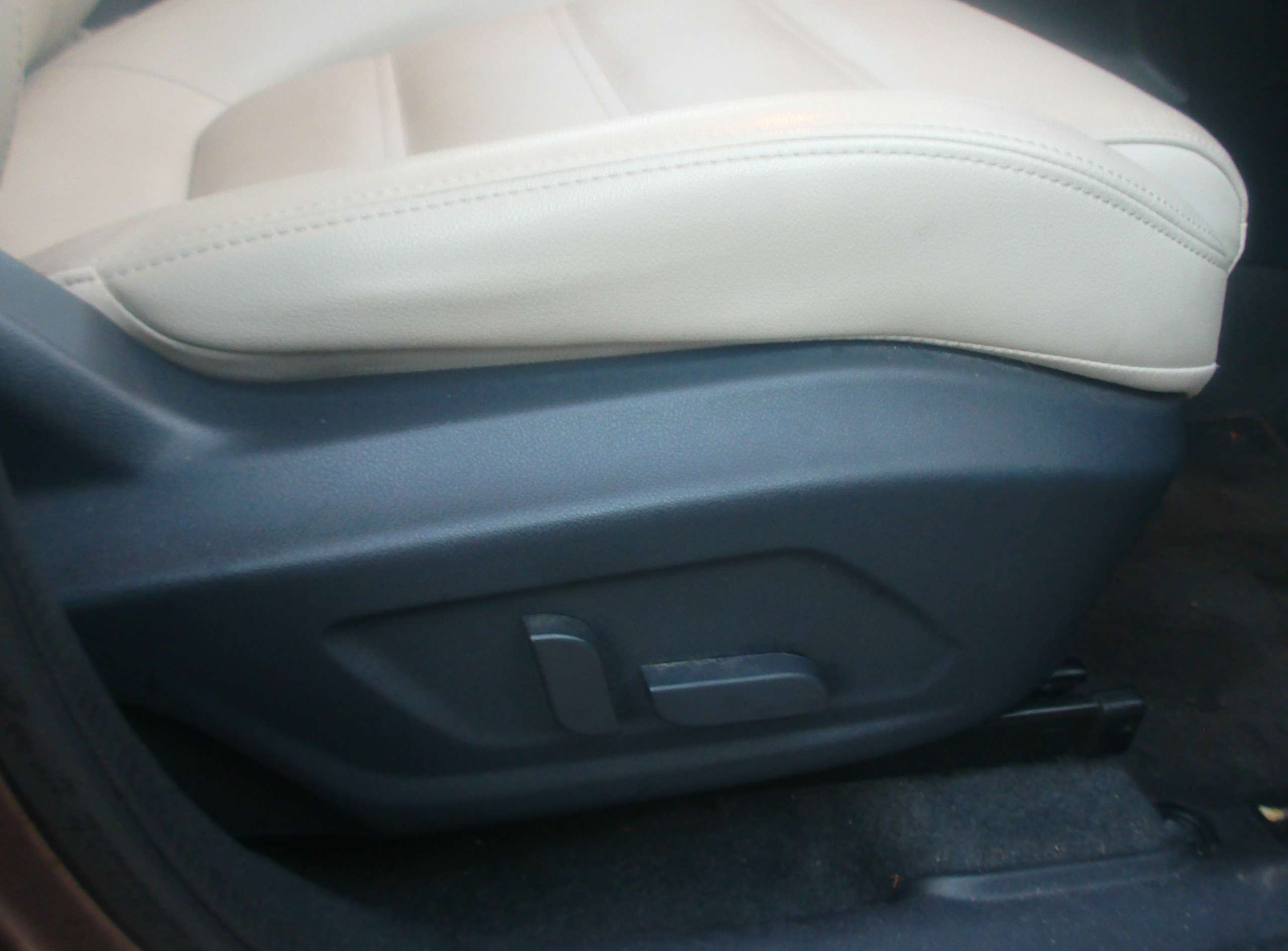 2016 MG GS 2016 MG GS