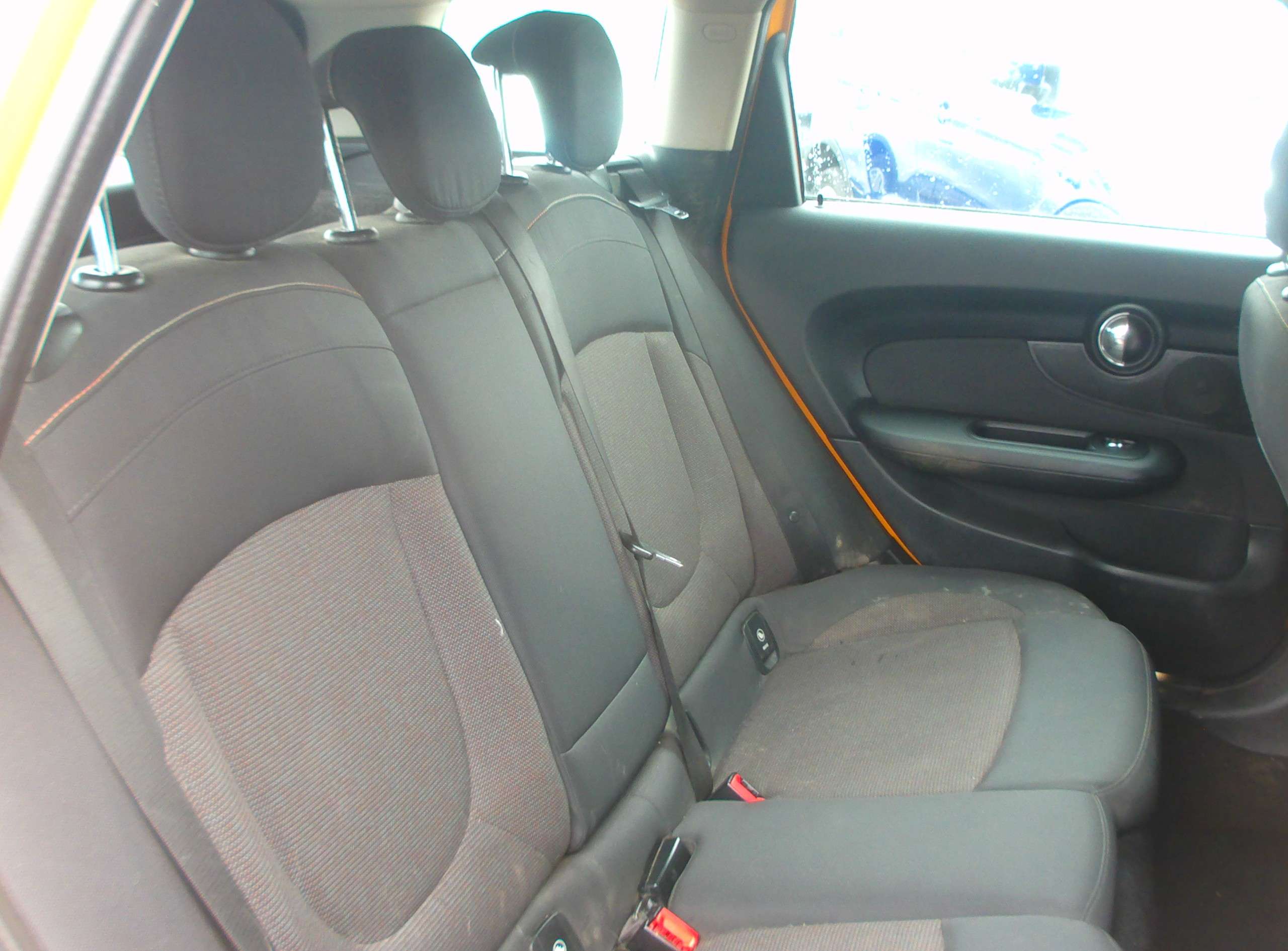 2016 MINI CLUBMAN 2016 MINI CLUBMAN