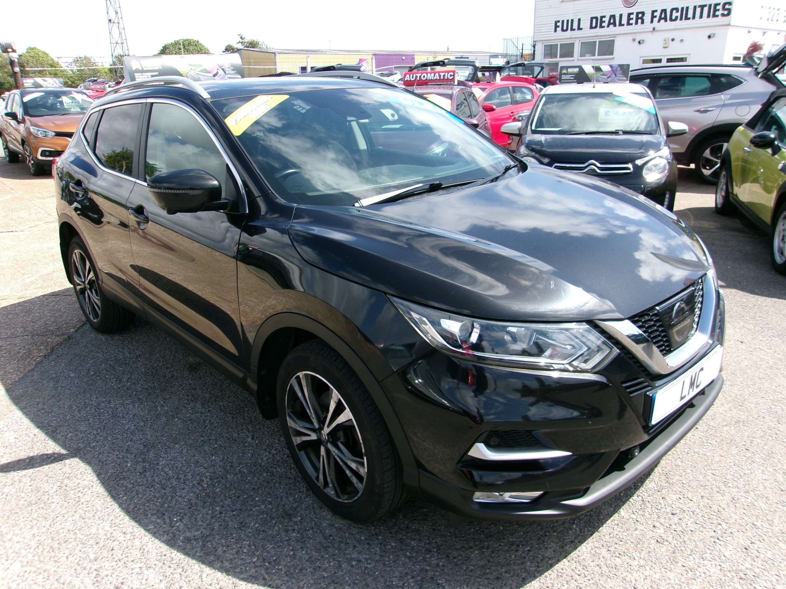 A 2017 NISSAN QASHQAI 1.5 dCi N-Connecta SUV 5dr Diesel Manual Euro 6 (s/s) (110 ps) A 2017 NISSAN QASHQAI 1.5 dCi N-Connecta SUV 5dr Diesel Manual Euro 6 (s/s) (110 ps)