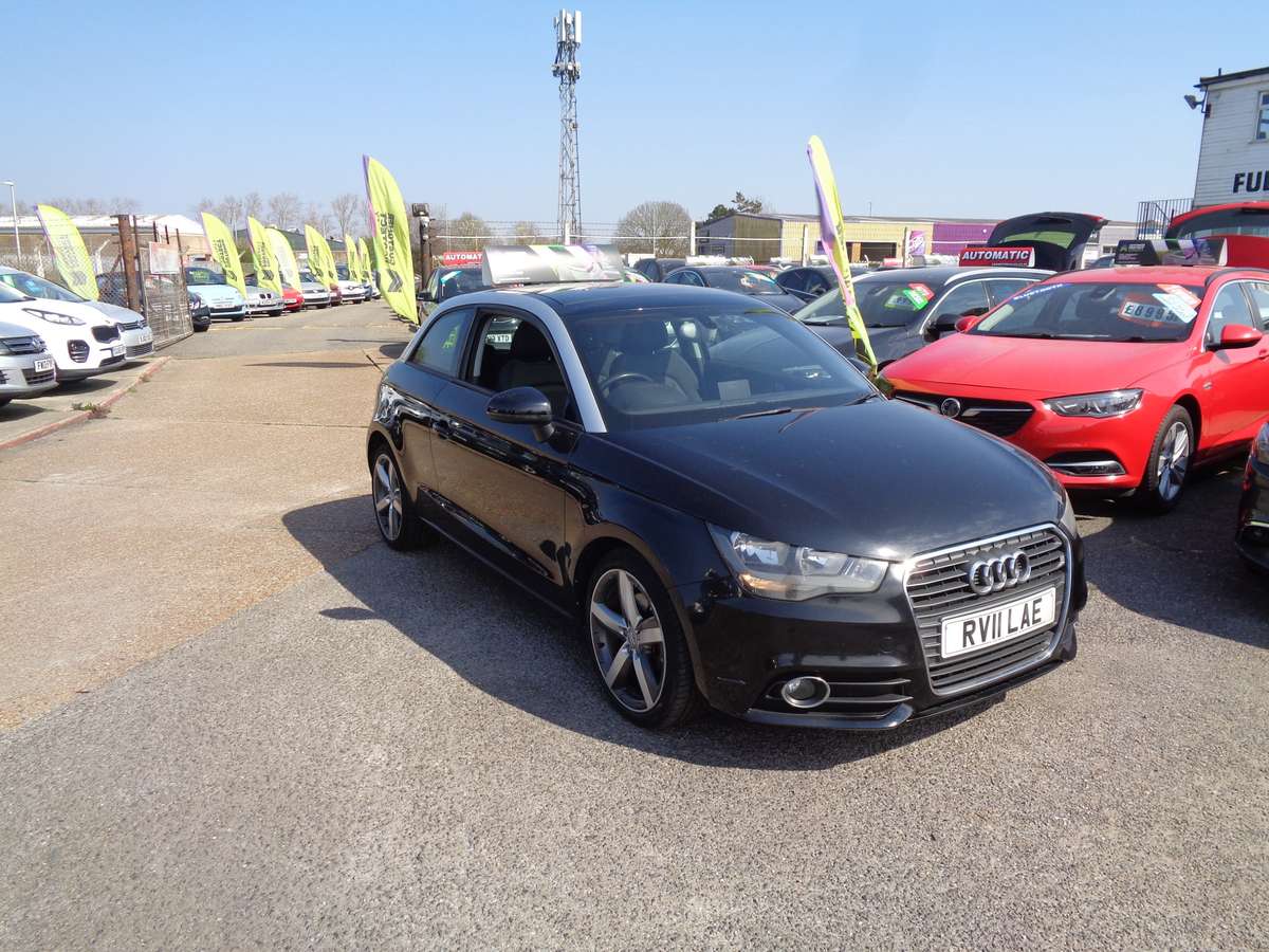 Check out this Audi A1 2011 Diesel Manual