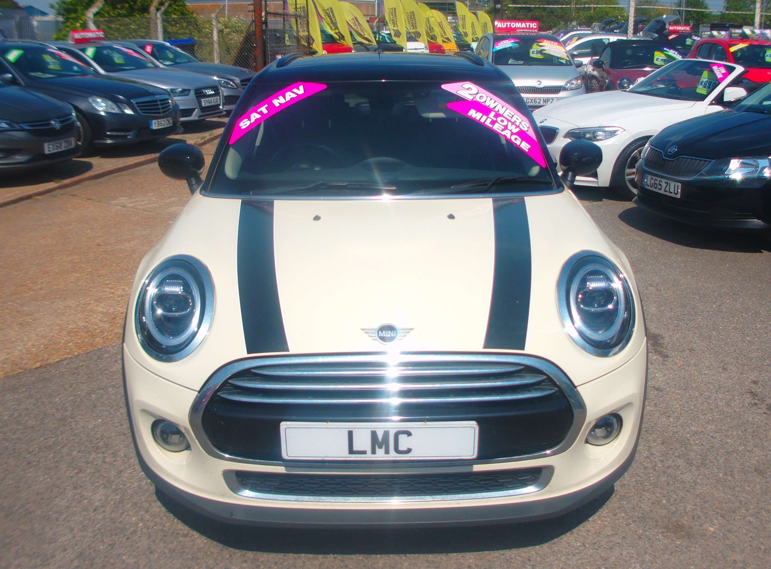 A 2019 MINI HATCH 1.5 Cooper Exclusive Hatchback 5dr Petrol Manual Euro 6 (s/s) A 2019 MINI HATCH 1.5 Cooper Exclusive Hatchback 5dr Petrol Manual Euro 6 (s/s)