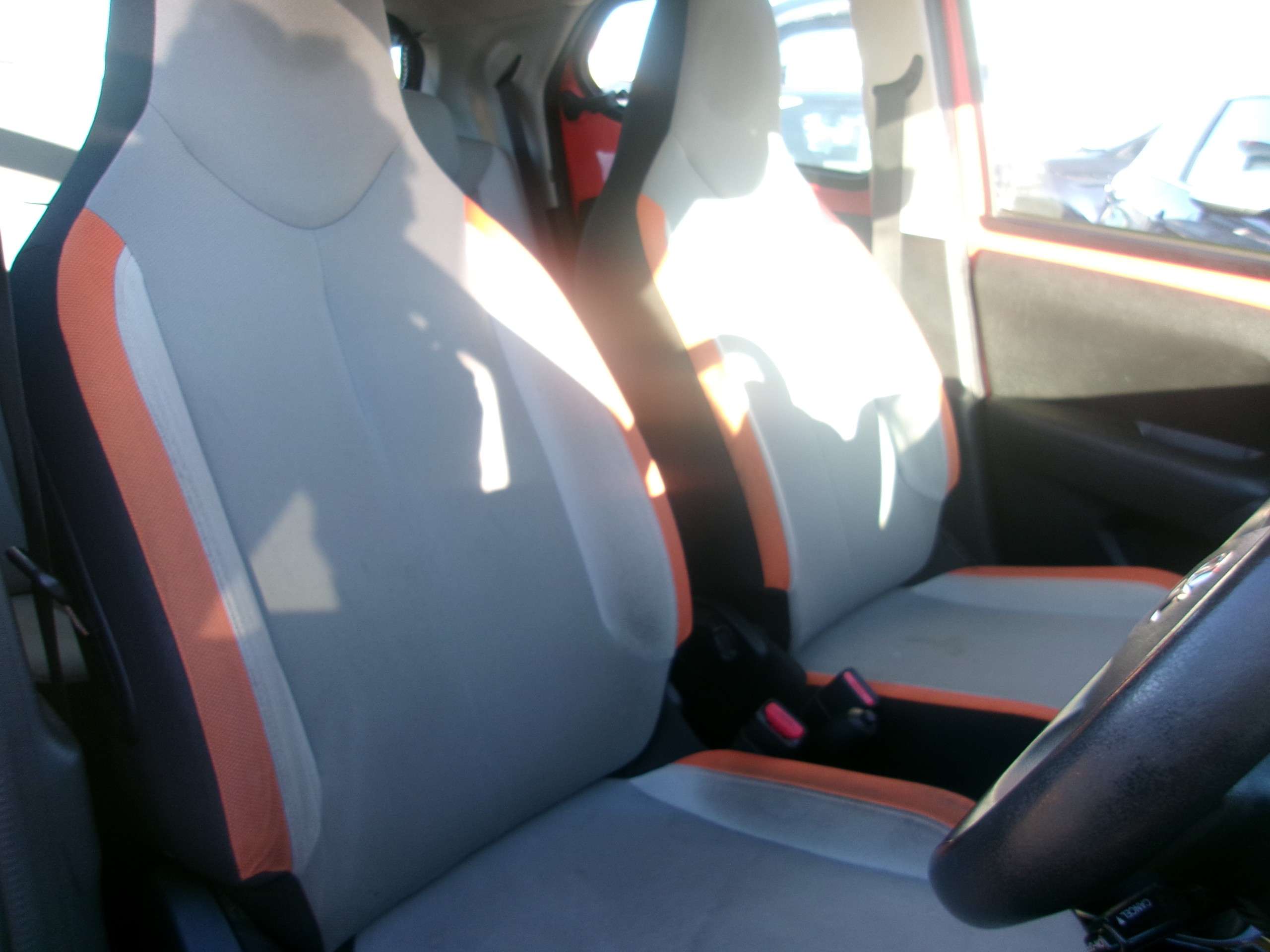 2015 TOYOTA AYGO 2015 TOYOTA AYGO