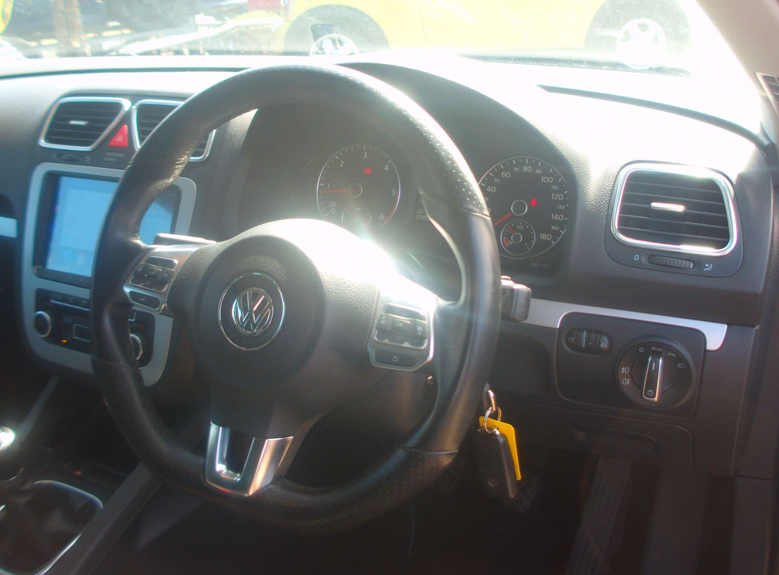 2011 VOLKSWAGEN SCIROCCO 2011 VOLKSWAGEN SCIROCCO