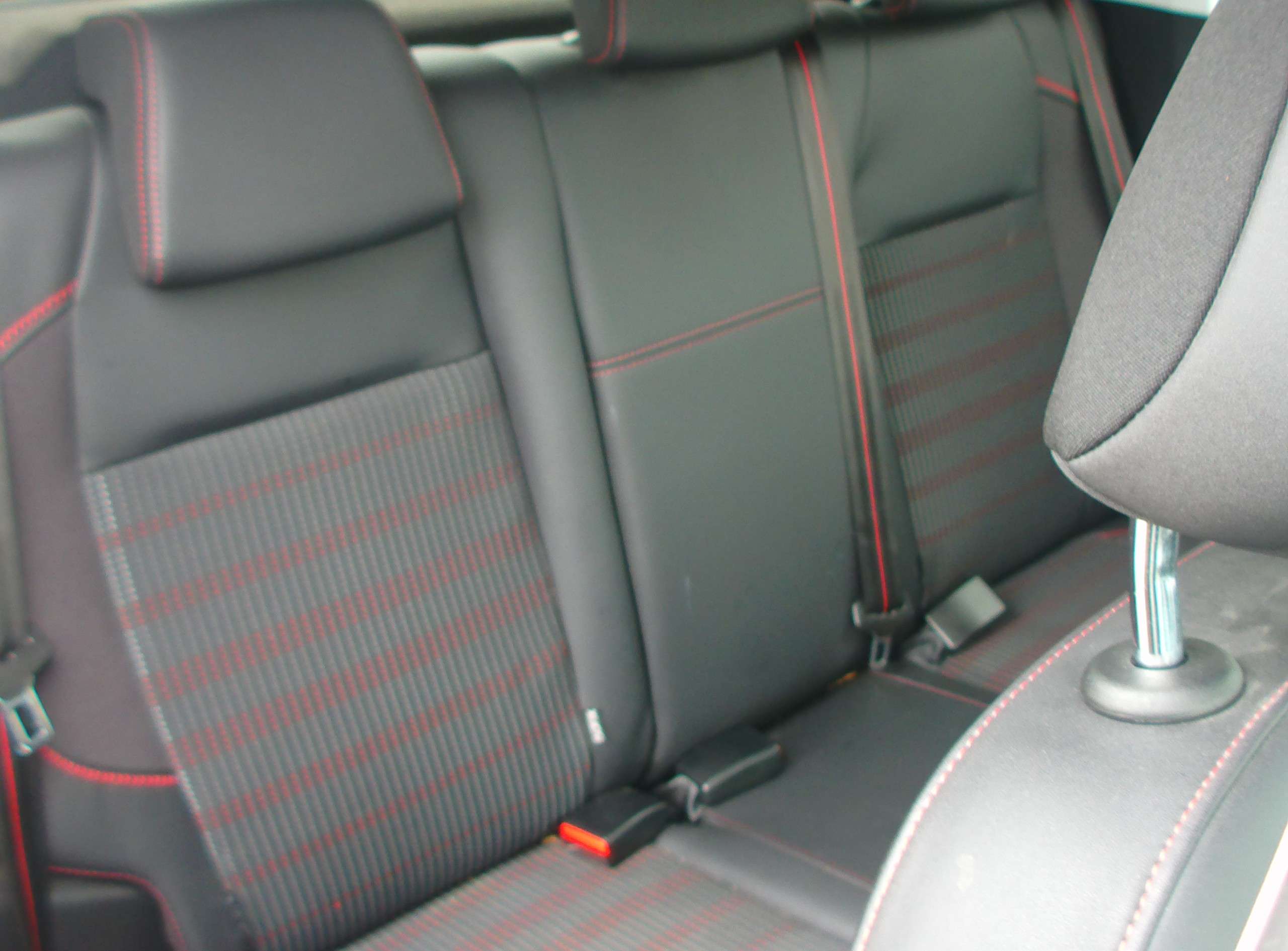 2016 PEUGEOT 208 2016 PEUGEOT 208