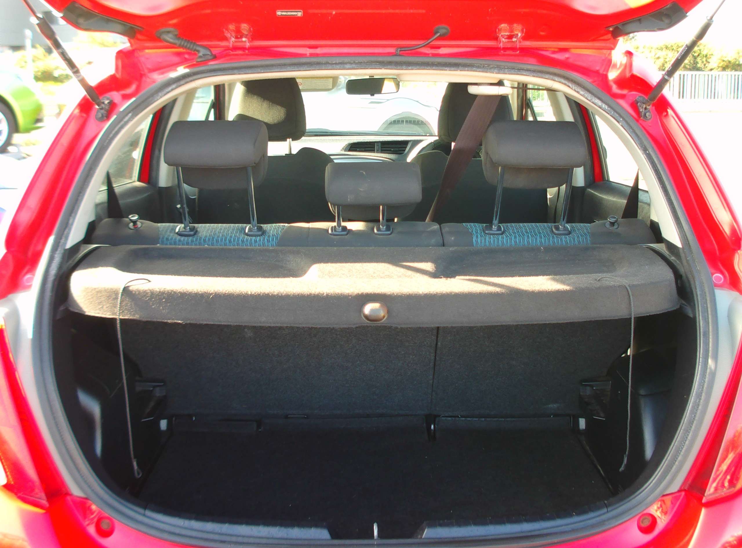 2012 TOYOTA YARIS 2012 TOYOTA YARIS