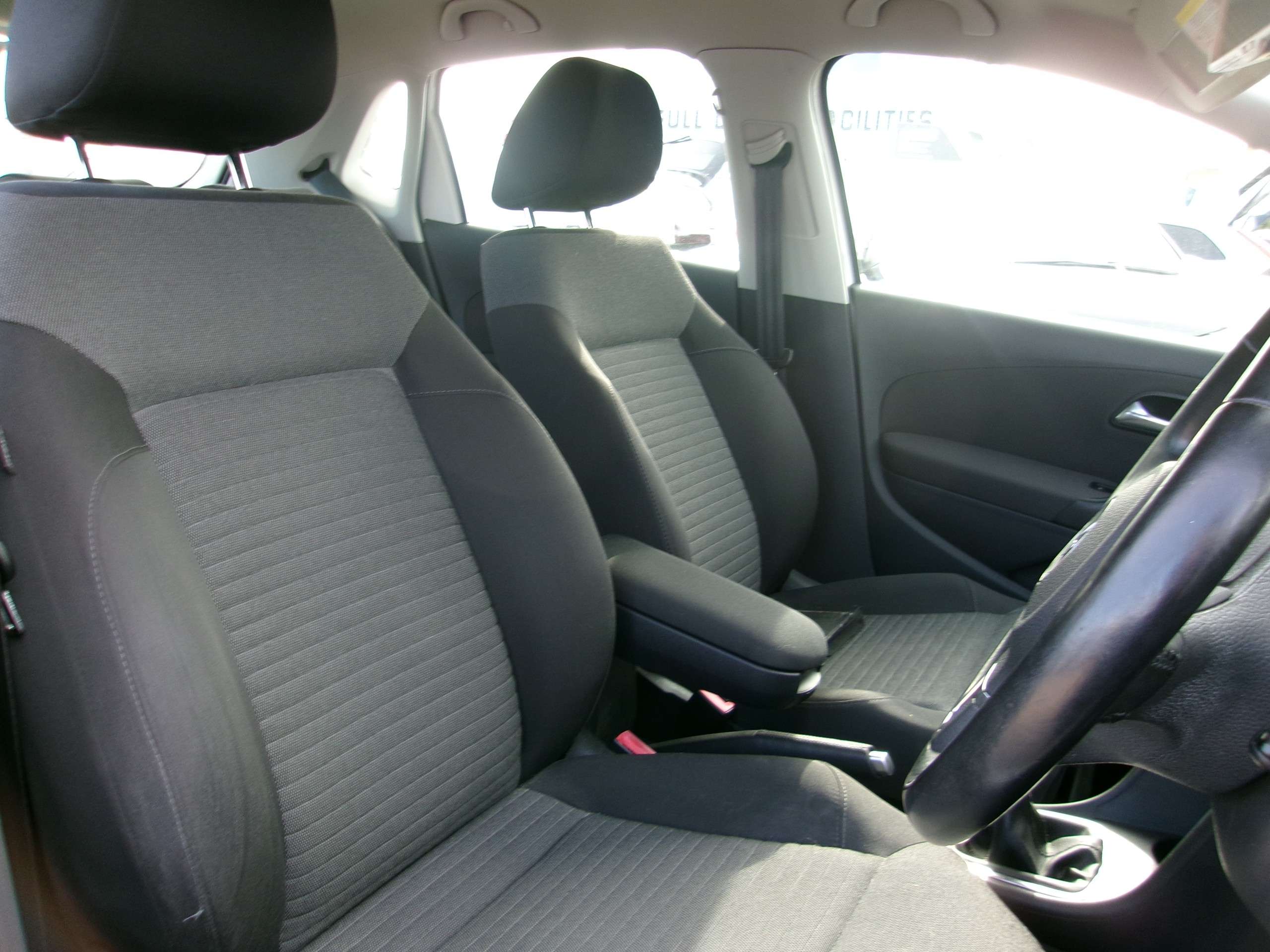2010 VOLKSWAGEN POLO 2010 VOLKSWAGEN POLO