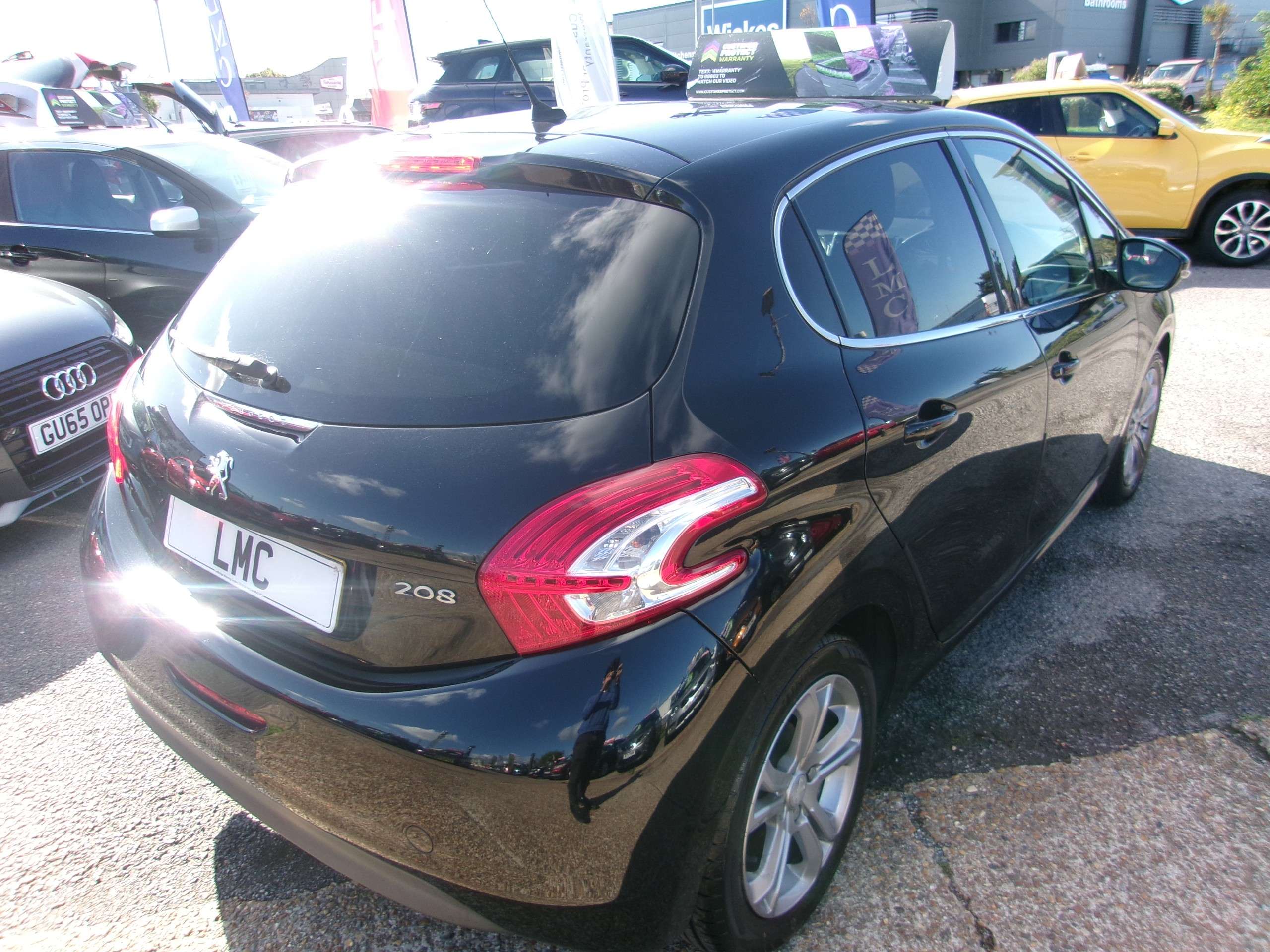 2015 PEUGEOT 208 2015 PEUGEOT 208