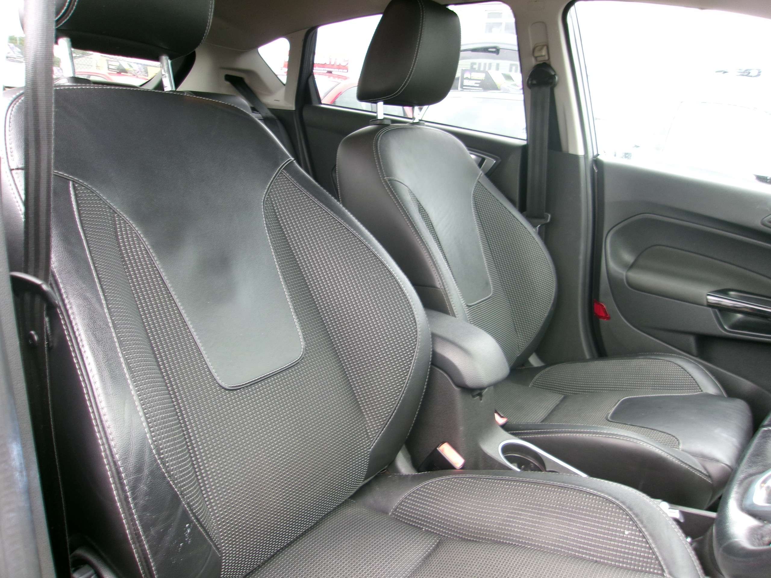 2016 FORD FIESTA 2016 FORD FIESTA