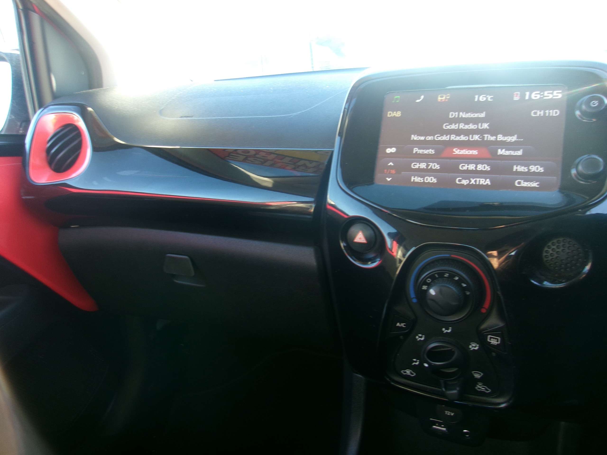 2015 TOYOTA AYGO 2015 TOYOTA AYGO