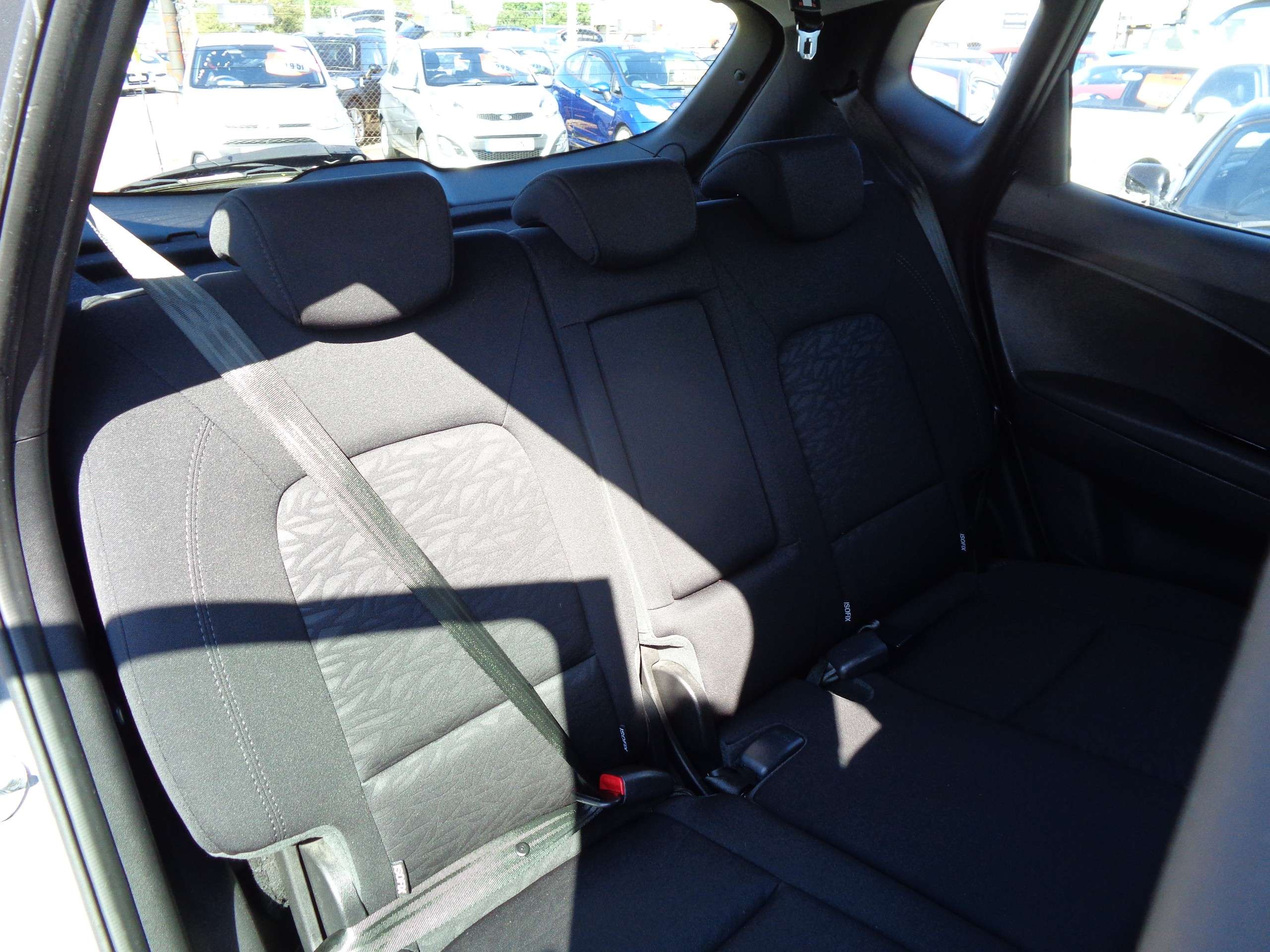 2015 HYUNDAI IX20 2015 HYUNDAI IX20