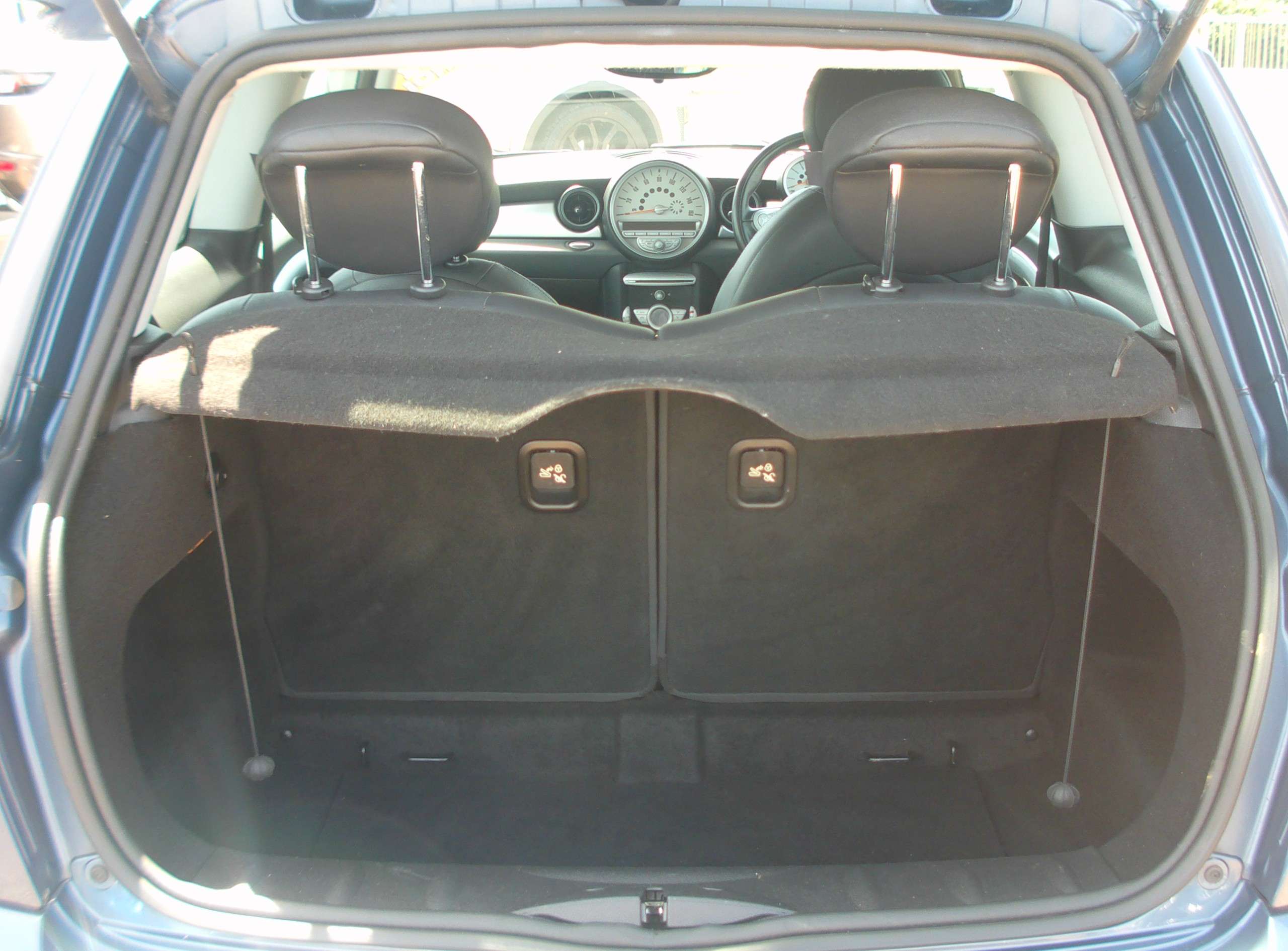 2009 MINI HATCH 2009 MINI HATCH