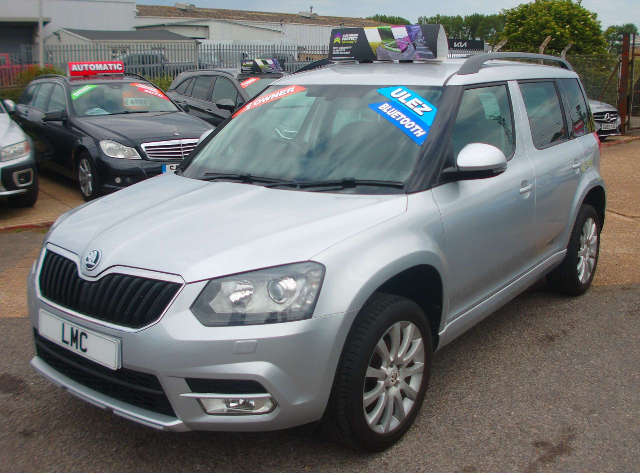 A 2016 SKODA YETI 1.2 TSI SE L SUV 5dr Petrol Manual Euro 6 (s/s) (110 ps) A 2016 SKODA YETI 1.2 TSI SE L SUV 5dr Petrol Manual Euro 6 (s/s) (110 ps)