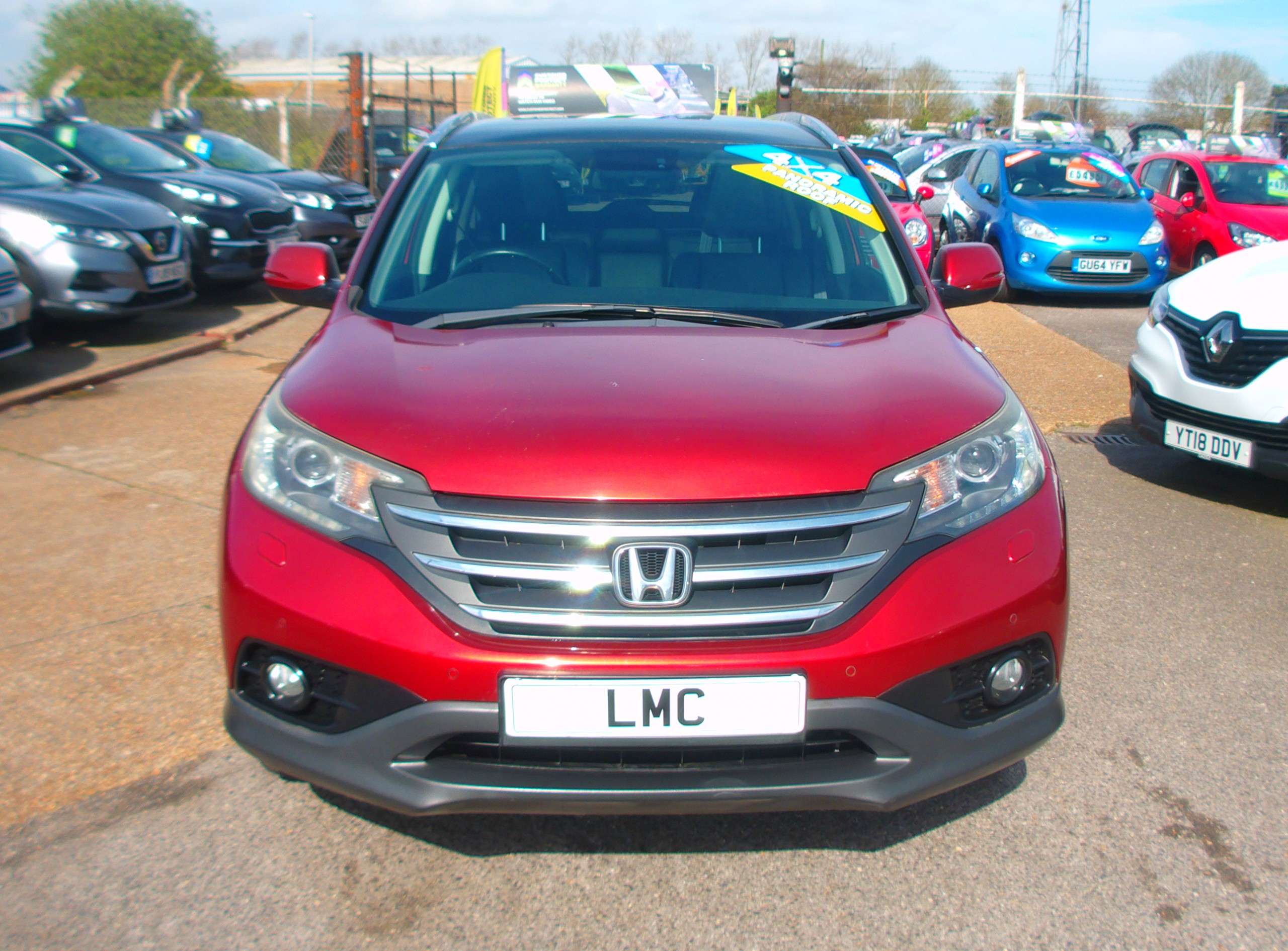 A 2012 HONDA CR-V 2.0 i-VTEC EX SUV 5dr Petrol Manual 4WD (s/s) A 2012 HONDA CR-V 2.0 i-VTEC EX SUV 5dr Petrol Manual 4WD (s/s)