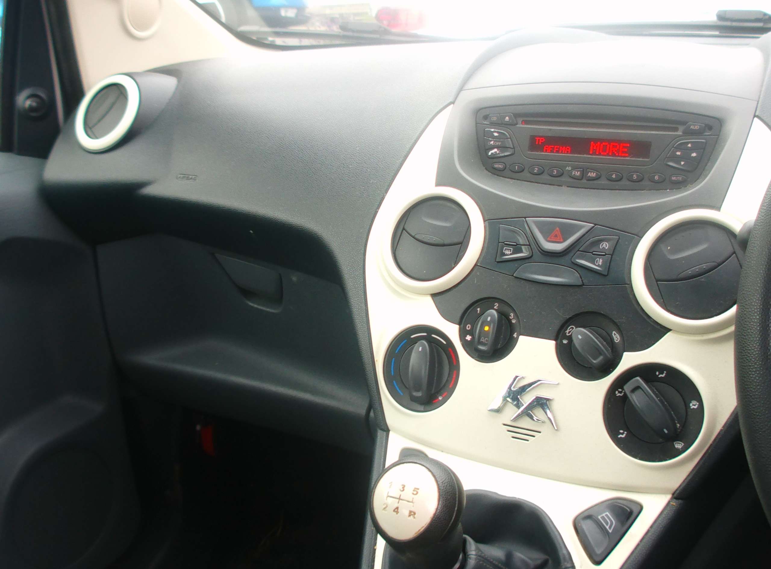 2014 FORD KA 2014 FORD KA