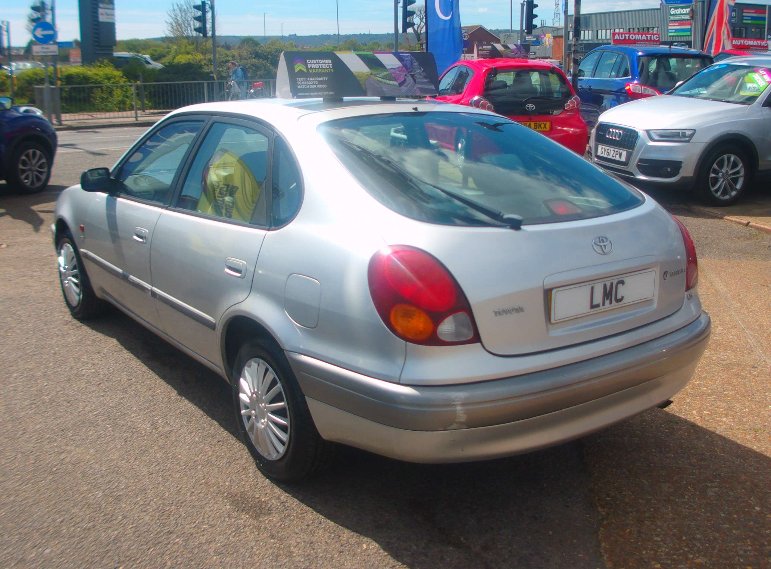 A 1999 TOYOTA COROLLA 1.6 GS Hatchback 5dr Petrol Manual (109 bhp) A 1999 TOYOTA COROLLA 1.6 GS Hatchback 5dr Petrol Manual (109 bhp)