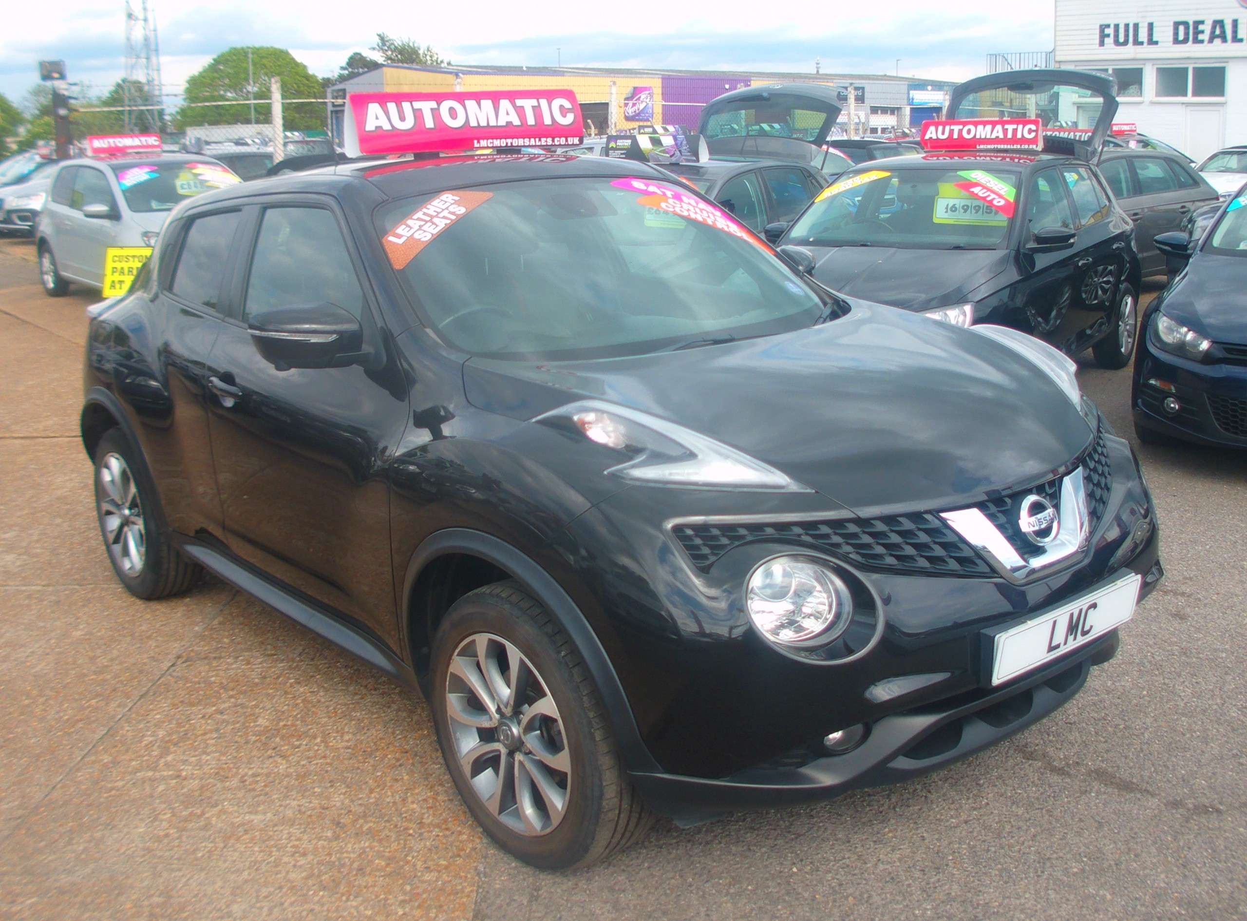 A 2018 NISSAN JUKE 1.6 Tekna SUV 5dr Petrol XTRON Euro 6 A 2018 NISSAN JUKE 1.6 Tekna SUV 5dr Petrol XTRON Euro 6