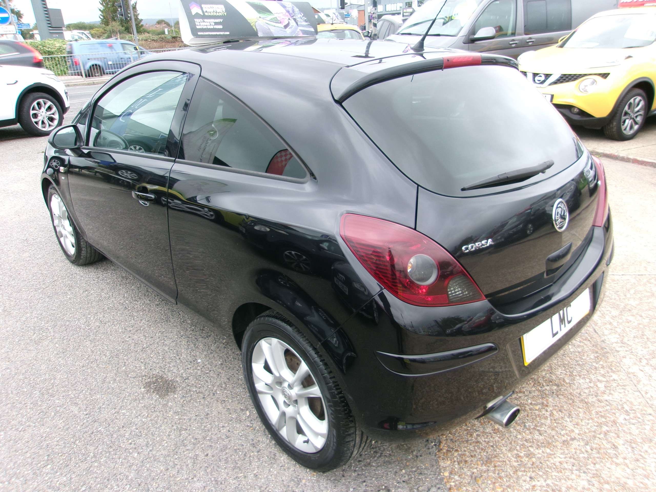 A 2010 VAUXHALL CORSA 1.4i 16v SXi Hatchback 3dr Petrol Manual (99 bhp) A 2010 VAUXHALL CORSA 1.4i 16v SXi Hatchback 3dr Petrol Manual (99 bhp)