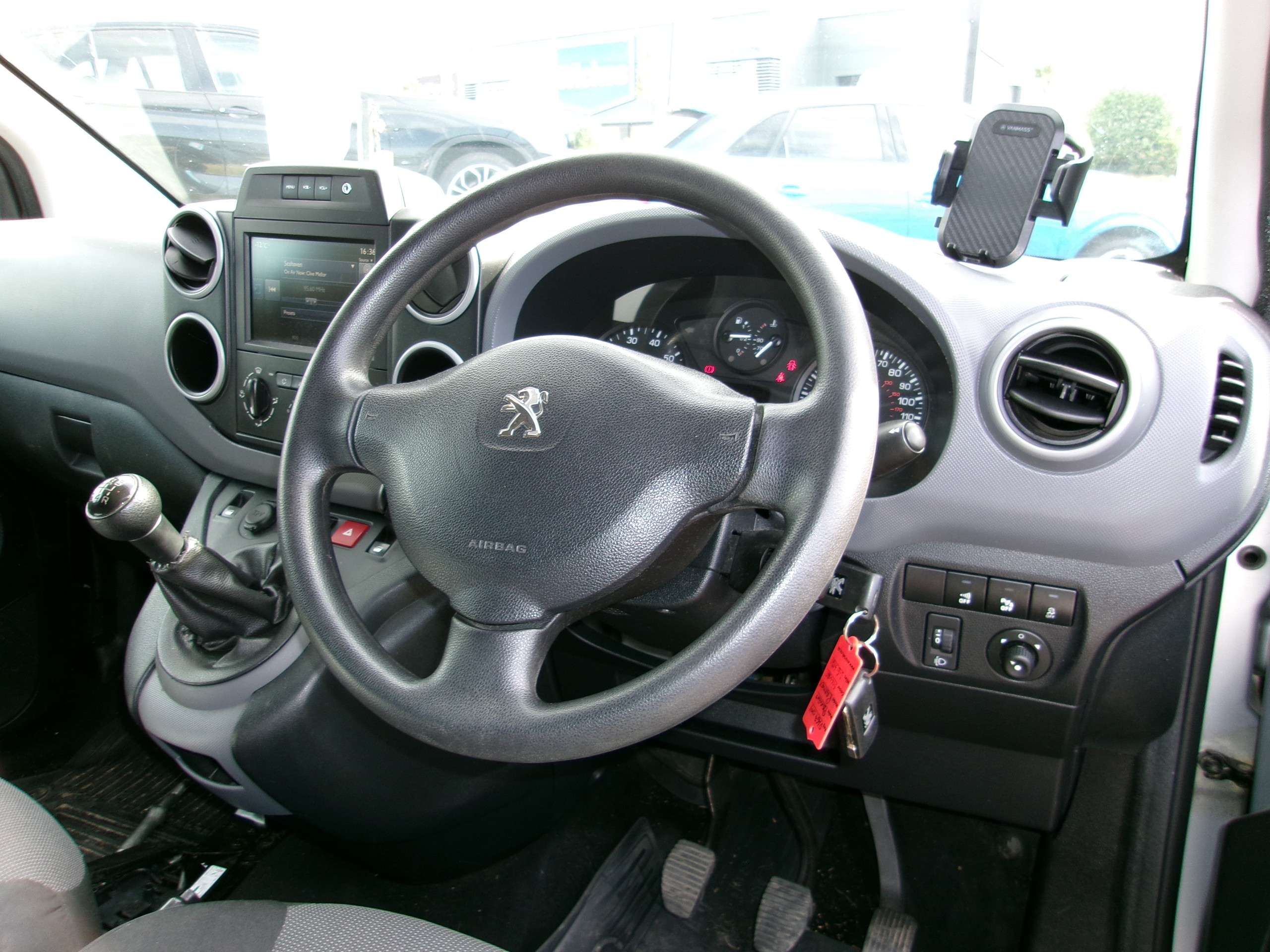 2017 PEUGEOT PARTNER 2017 PEUGEOT PARTNER