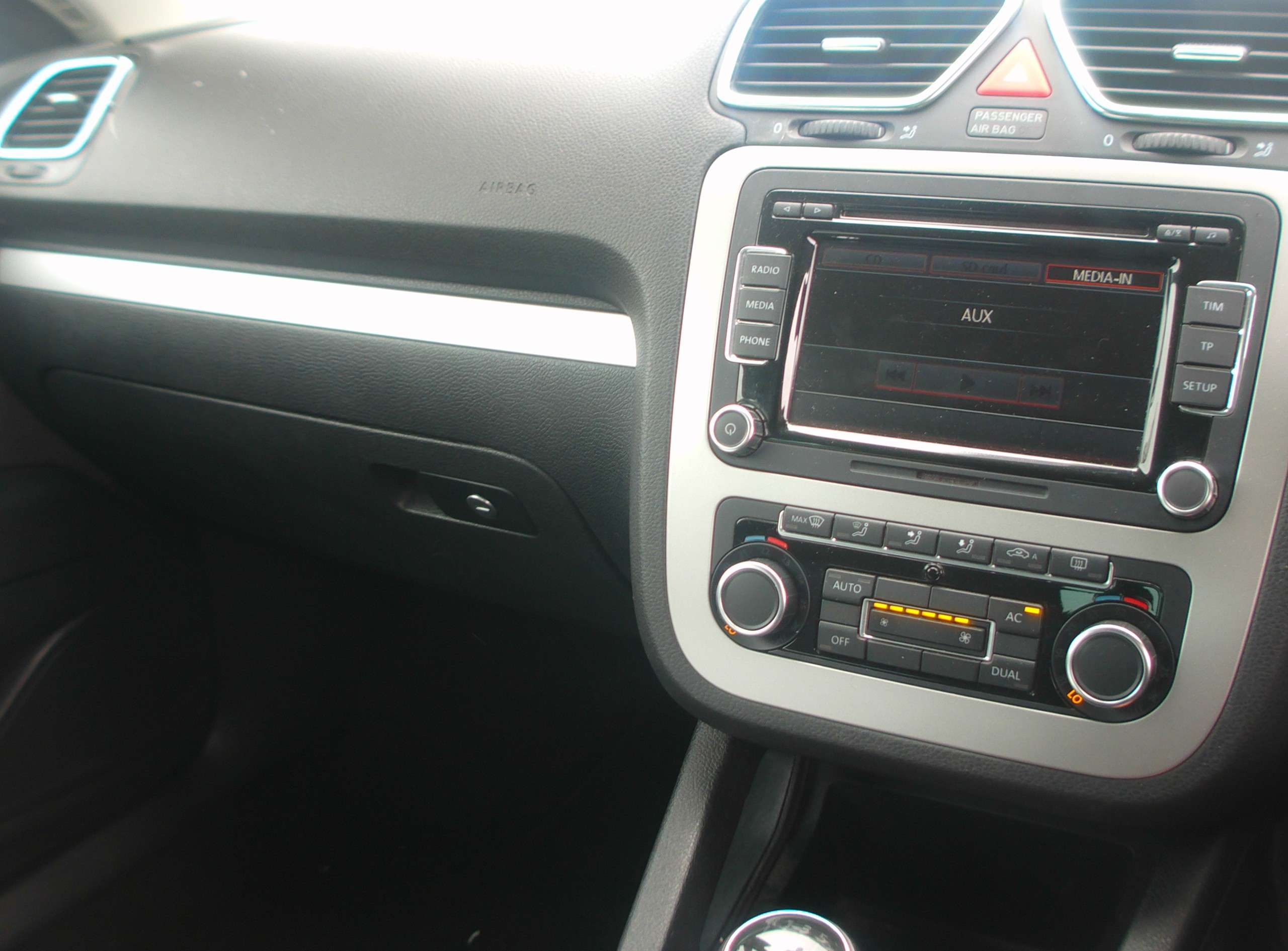 2011 VOLKSWAGEN SCIROCCO 2011 VOLKSWAGEN SCIROCCO