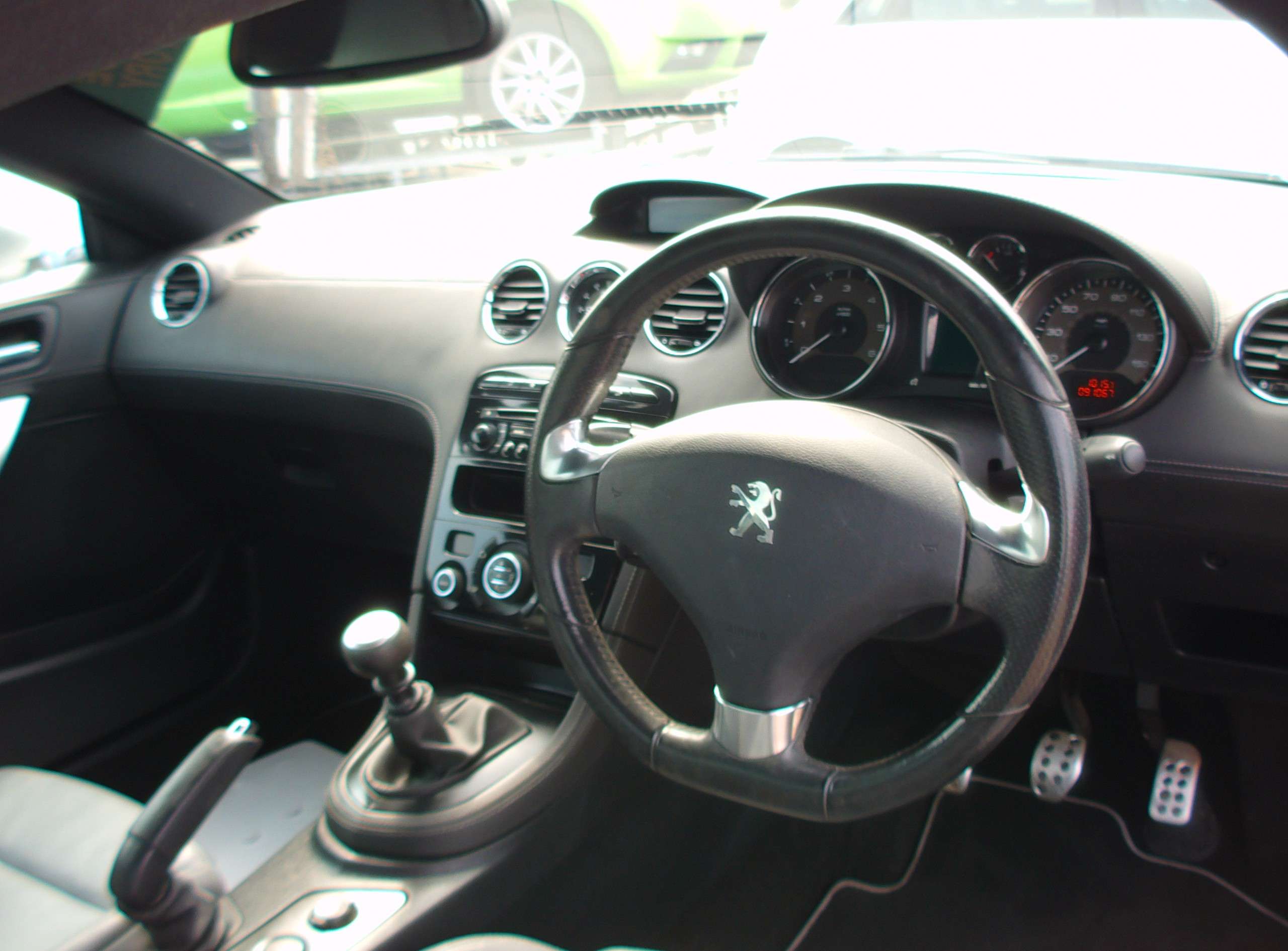 2010 PEUGEOT RCZ 2010 PEUGEOT RCZ