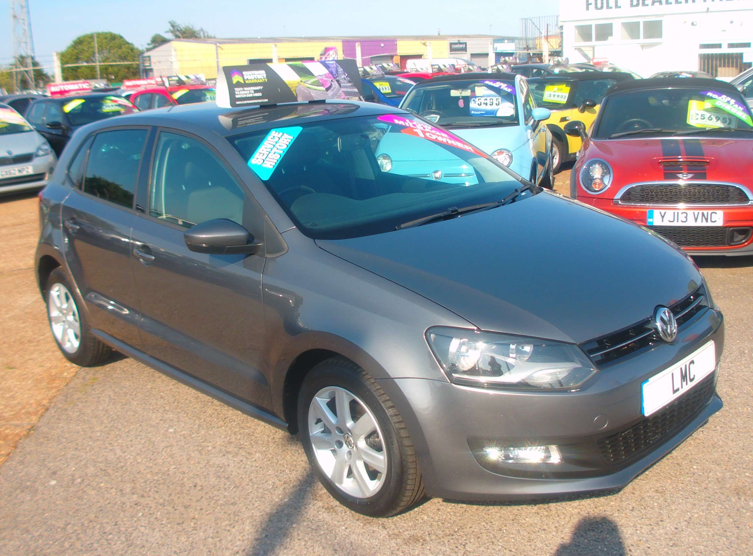 A 2011 VOLKSWAGEN POLO 1.4 MATCH 5-Door A 2011 VOLKSWAGEN POLO 1.4 MATCH 5-Door