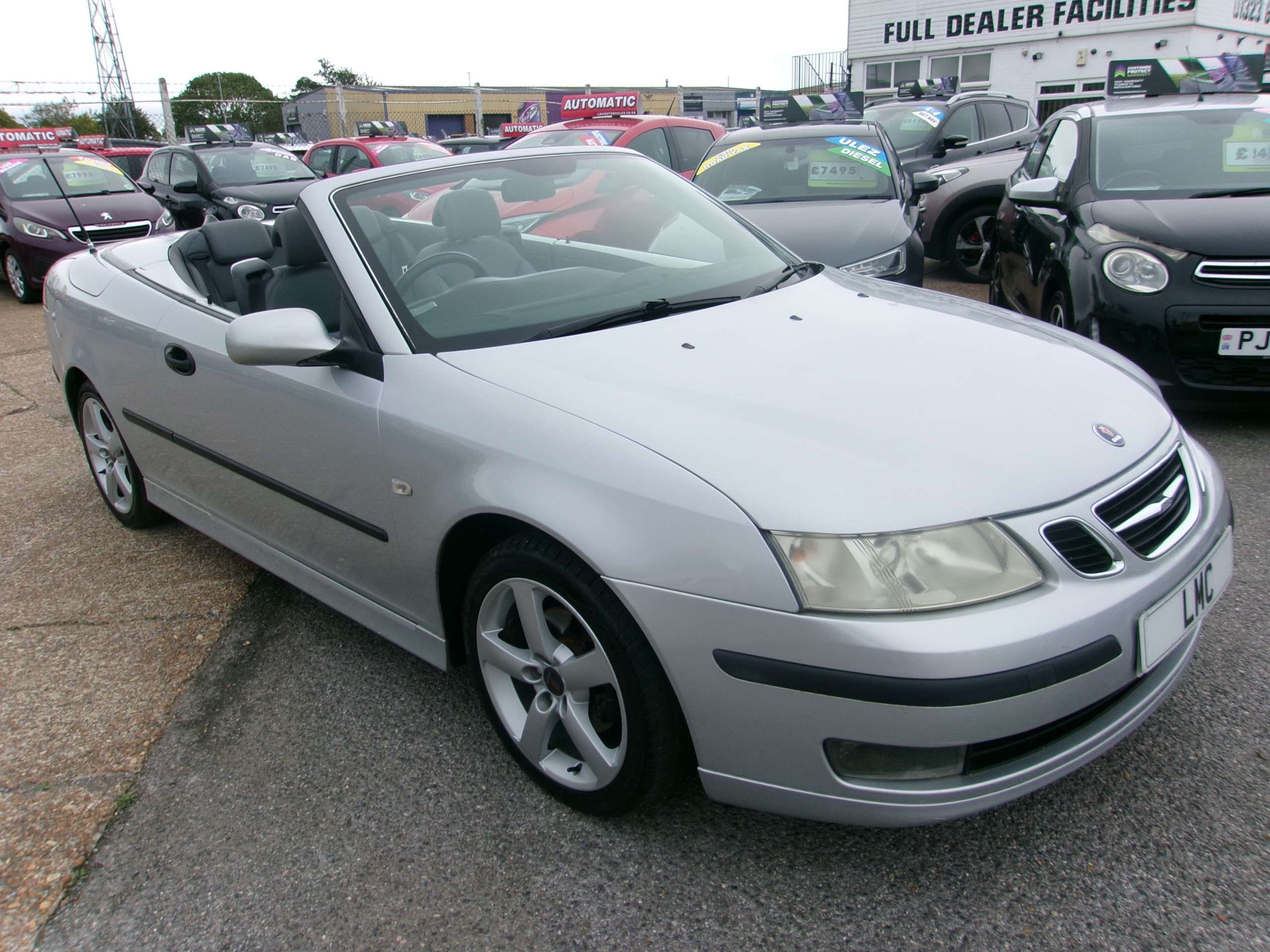 A 2006 SAAB 9-3 2.0T Vector Convertible 2dr Petrol Manual (206 g/km, 150 bhp) A 2006 SAAB 9-3 2.0T Vector Convertible 2dr Petrol Manual (206 g/km, 150 bhp)
