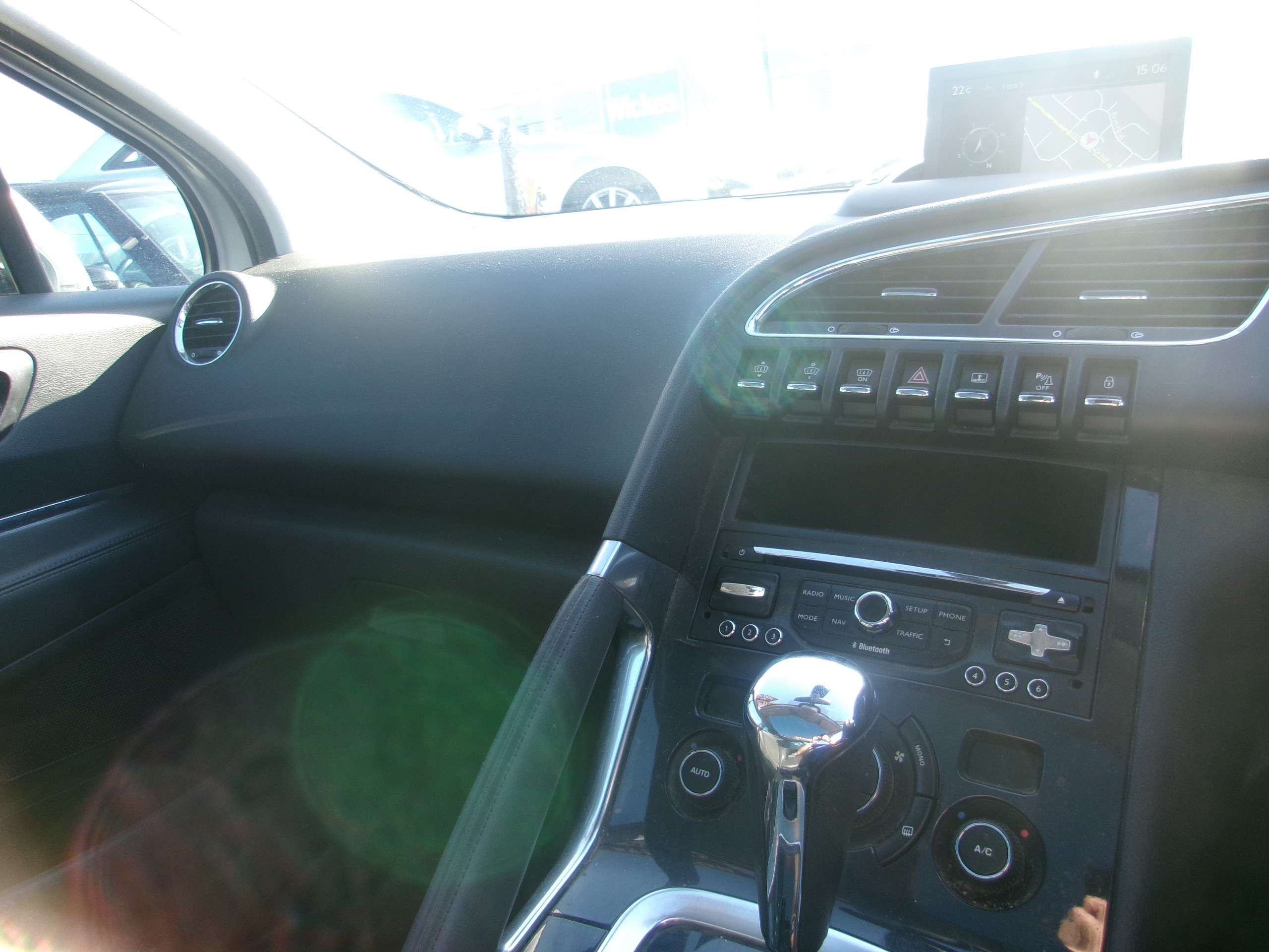 2016 PEUGEOT 3008 2016 PEUGEOT 3008