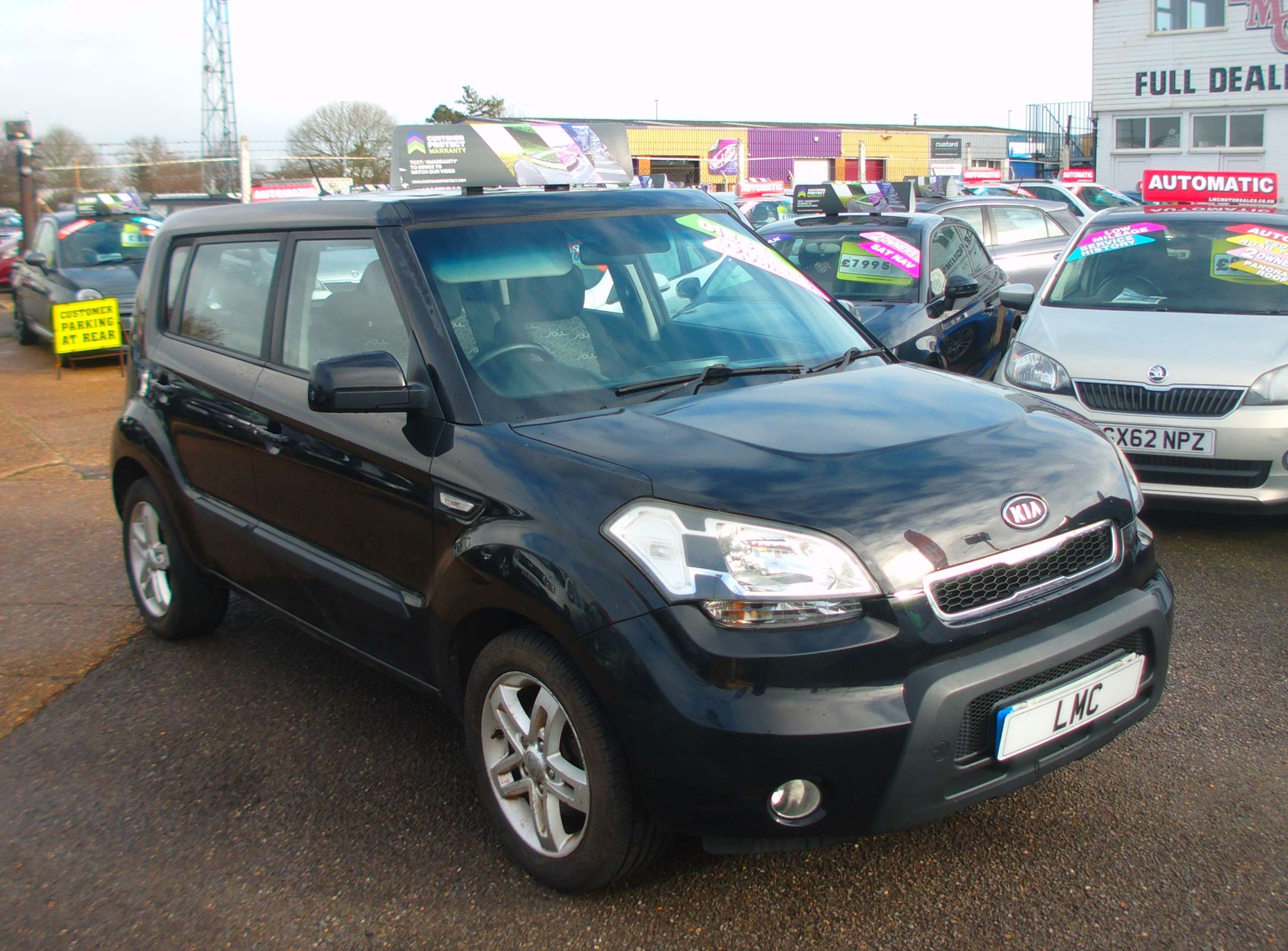 A 2011 KIA SOUL 1.6 CRDi 2 SUV 5dr Diesel Manual (126 bhp) A 2011 KIA SOUL 1.6 CRDi 2 SUV 5dr Diesel Manual (126 bhp)