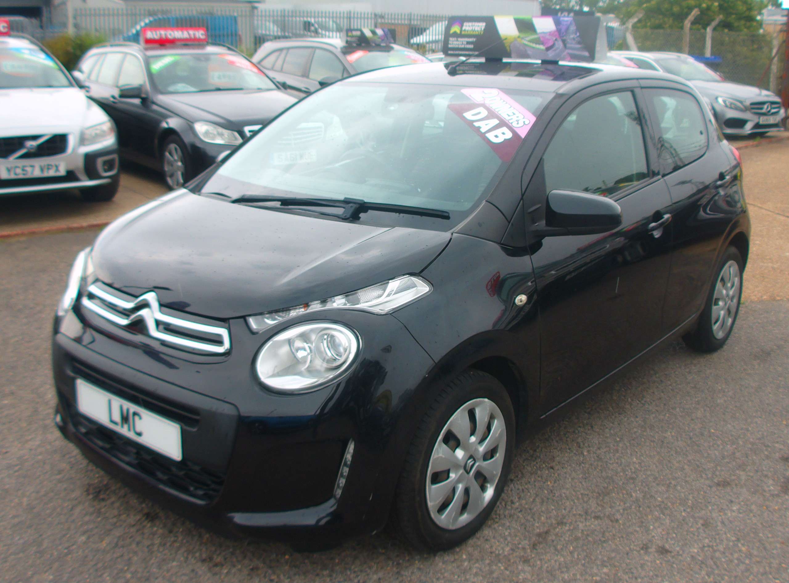 A 2020 CITROEN C1 1.0 VTi Feel Hatchback 5dr Petrol Manual Euro 6 (s/s) (72 ps) A 2020 CITROEN C1 1.0 VTi Feel Hatchback 5dr Petrol Manual Euro 6 (s/s) (72 ps)