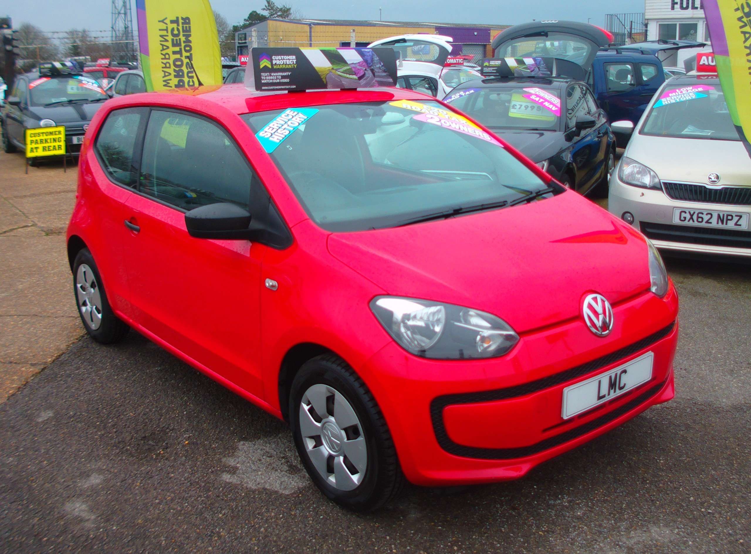 A 2014 VOLKSWAGEN UP! 1.0 Take up Hatchback 3dr Petrol Manual A 2014 VOLKSWAGEN UP! 1.0 Take up Hatchback 3dr Petrol Manual