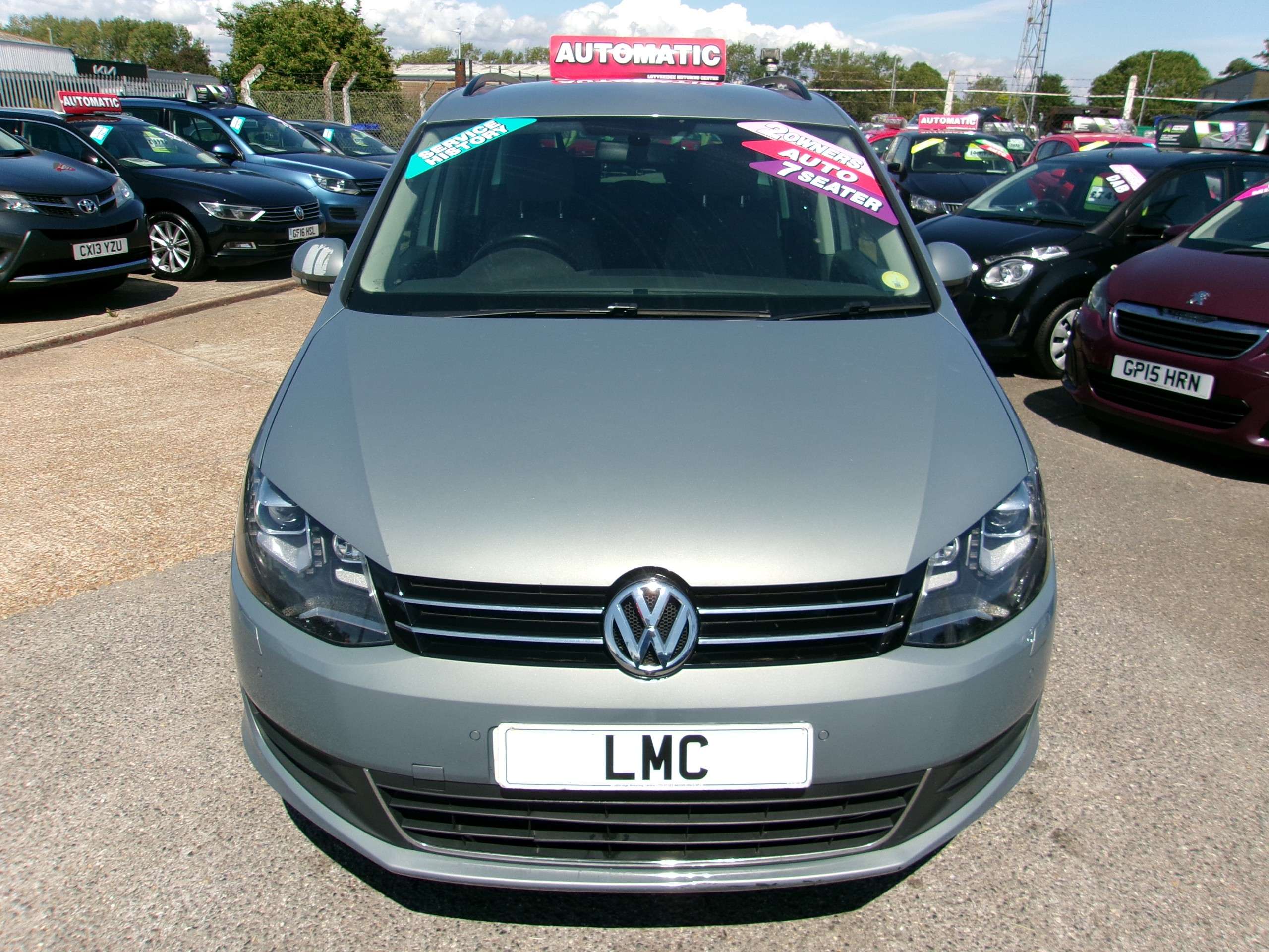 A 2015 VOLKSWAGEN SHARAN 2.0 TDI BlueMotion Tech SE MPV 5dr Diesel DSG (s/s) (140 ps) A 2015 VOLKSWAGEN SHARAN 2.0 TDI BlueMotion Tech SE MPV 5dr Diesel DSG (s/s) (140 ps)