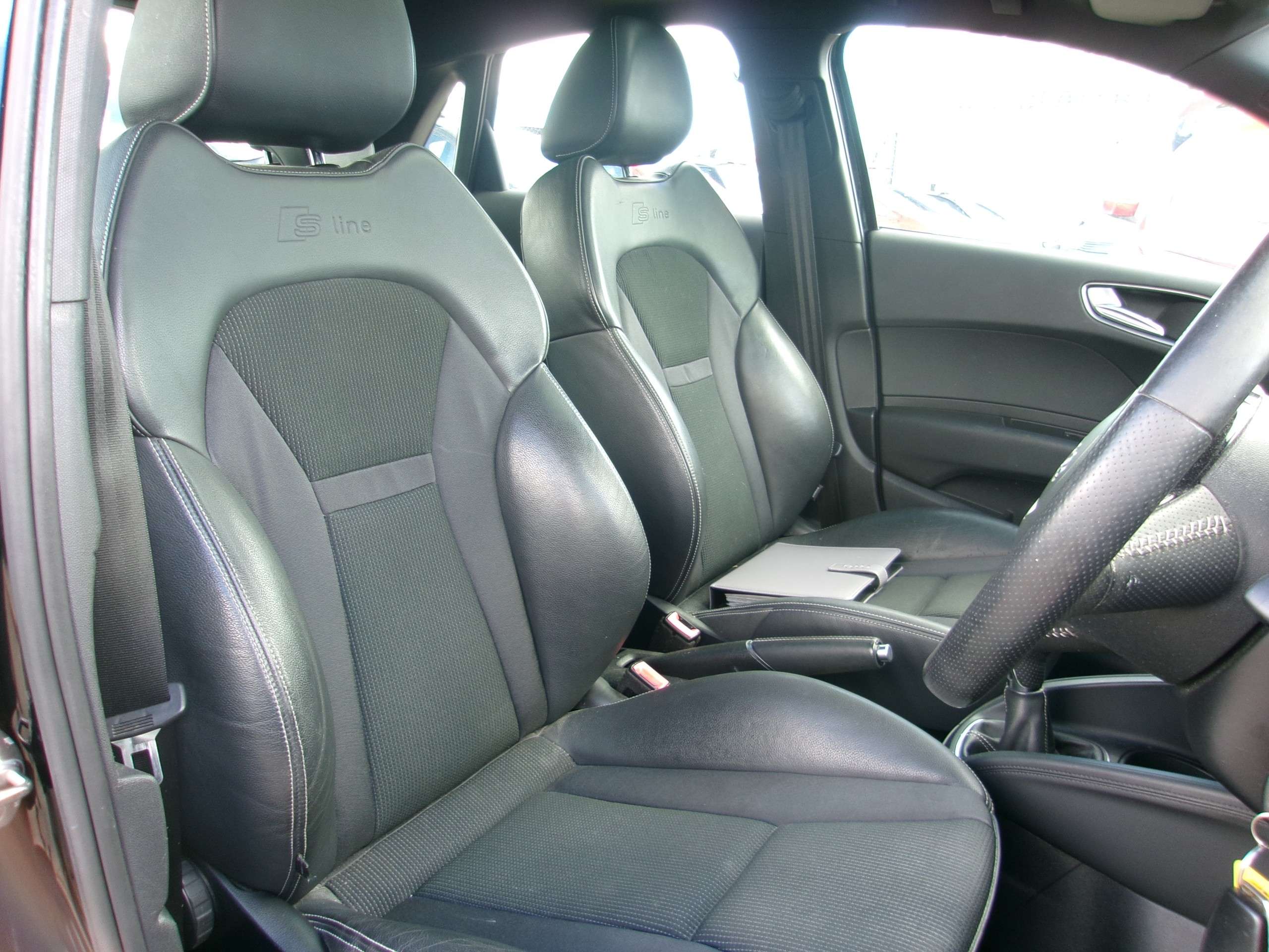 2013 AUDI A1 2013 AUDI A1