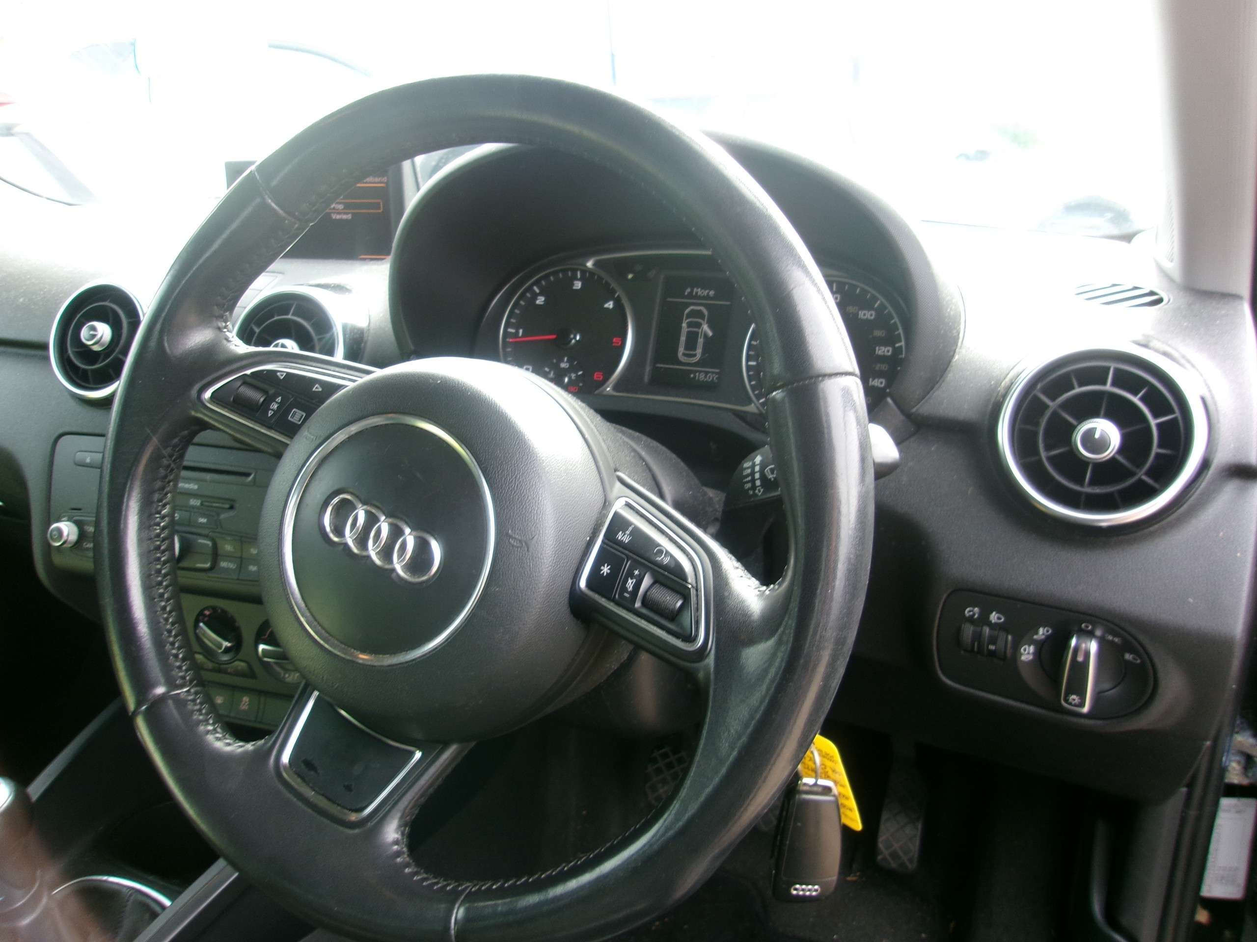 2013 AUDI A1 2013 AUDI A1