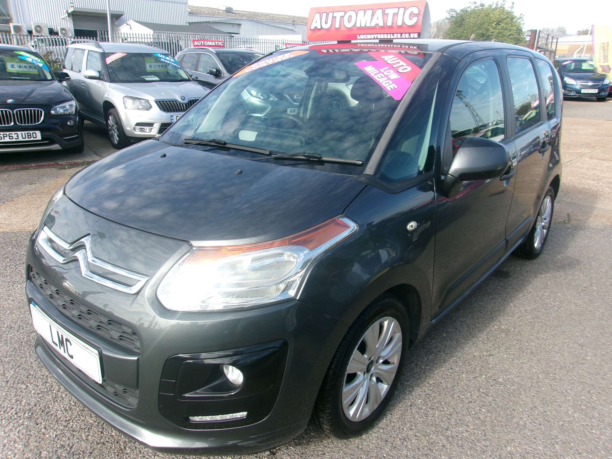 A 2014 CITROEN C3 PICASSO Automatic 1.6 VTi VTR+ MPV 5dr Petrol ETG6 (120 ps) A 2014 CITROEN C3 PICASSO Automatic 1.6 VTi VTR+ MPV 5dr Petrol ETG6 (120 ps)