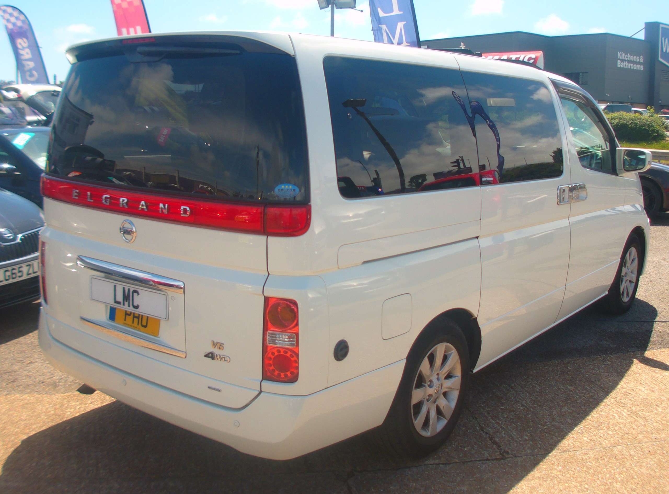2006 NISSAN ELGRAND 2006 NISSAN ELGRAND