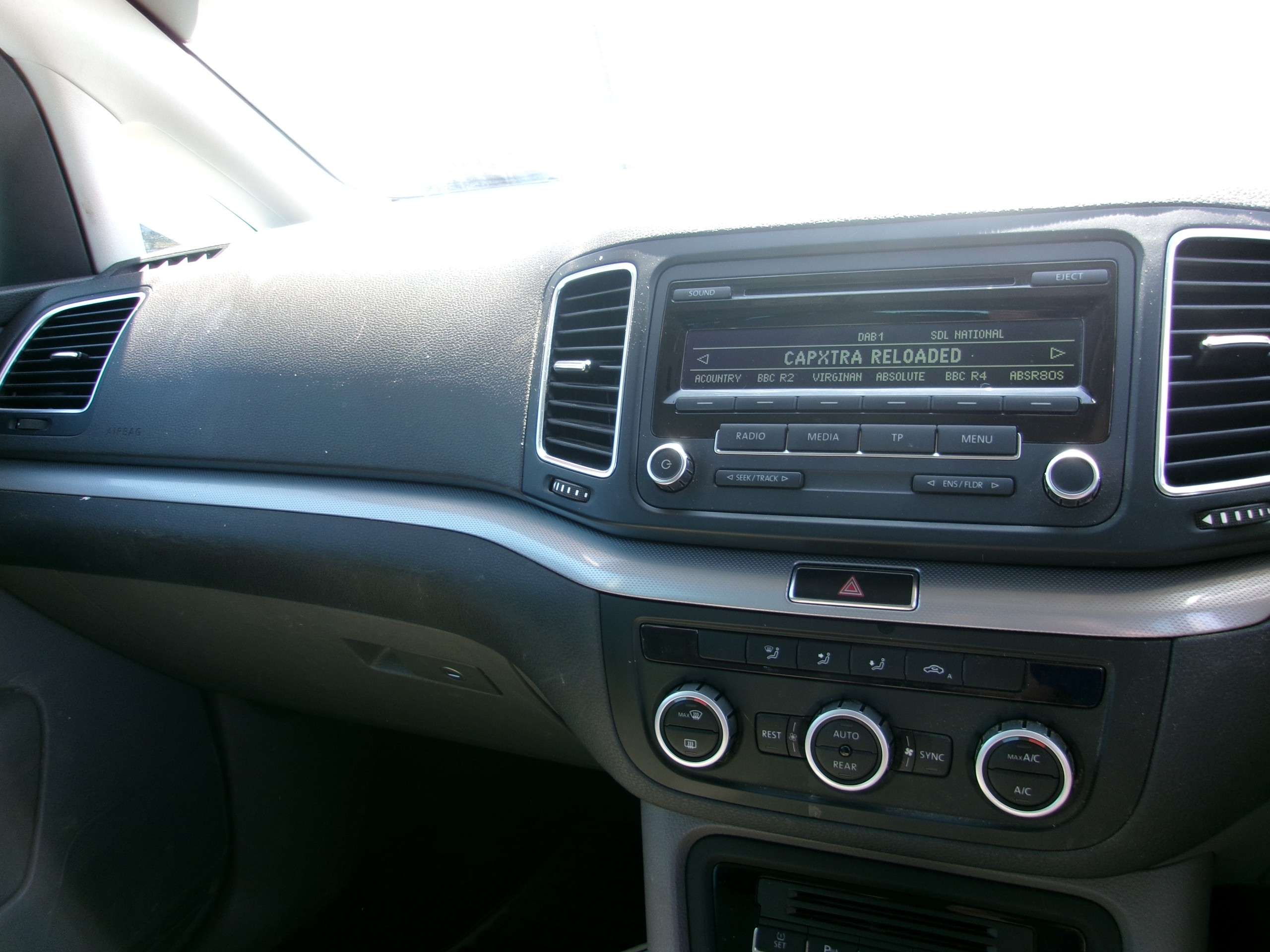 2015 VOLKSWAGEN SHARAN 2015 VOLKSWAGEN SHARAN