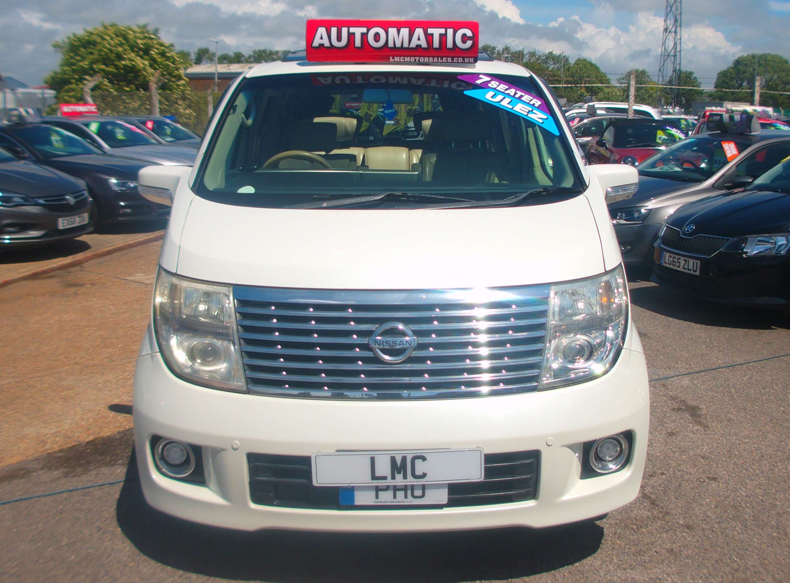 A 2006 NISSAN ELGRAND 3.5 AUTO 4WD A 2006 NISSAN ELGRAND 3.5 AUTO 4WD