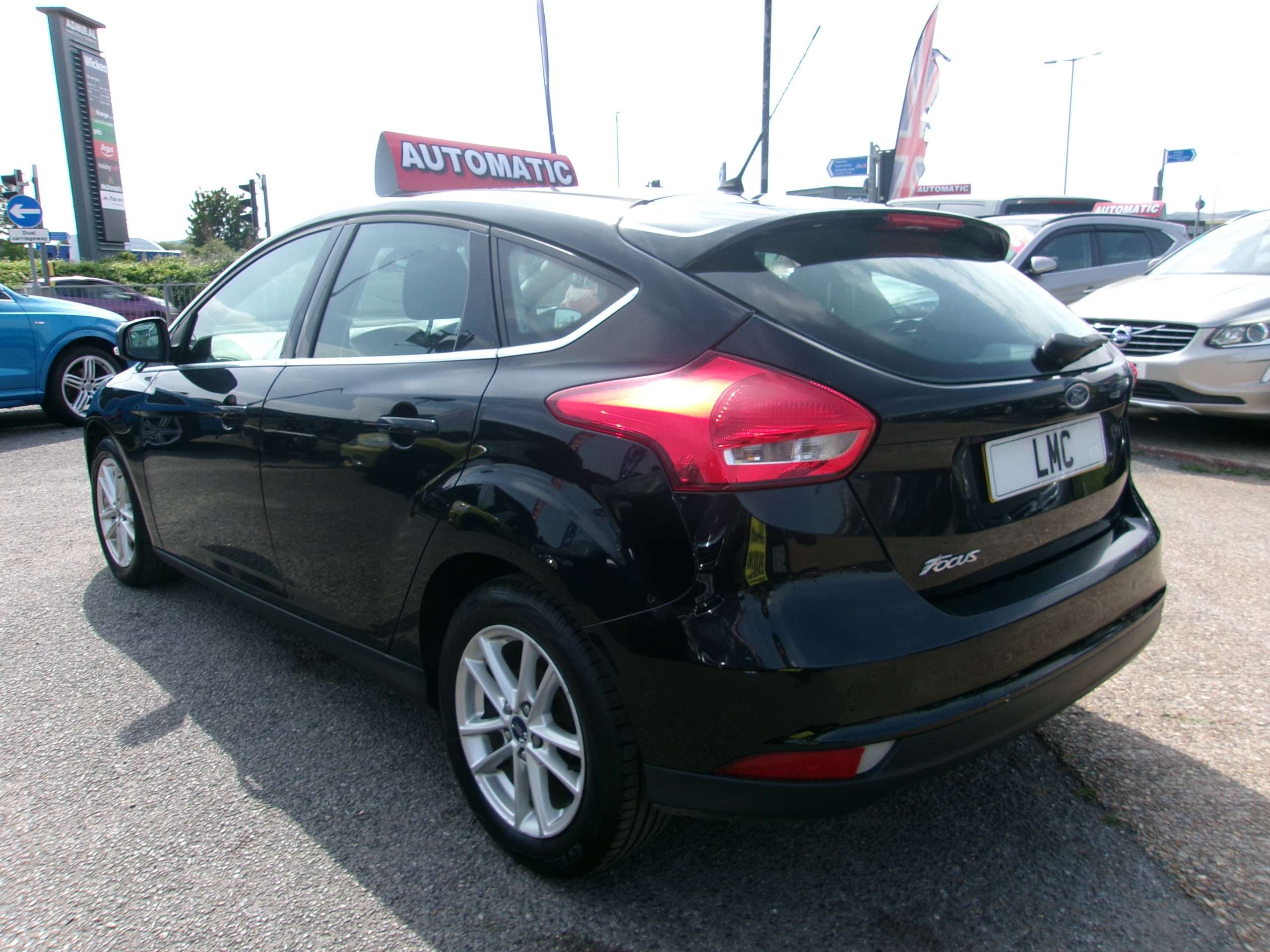A 2015 FORD FOCUS Automatic 1.6 Zetec Hatchback 5dr Petrol Powershift Euro 6 (125 ps) A 2015 FORD FOCUS Automatic 1.6 Zetec Hatchback 5dr Petrol Powershift Euro 6 (125 ps)