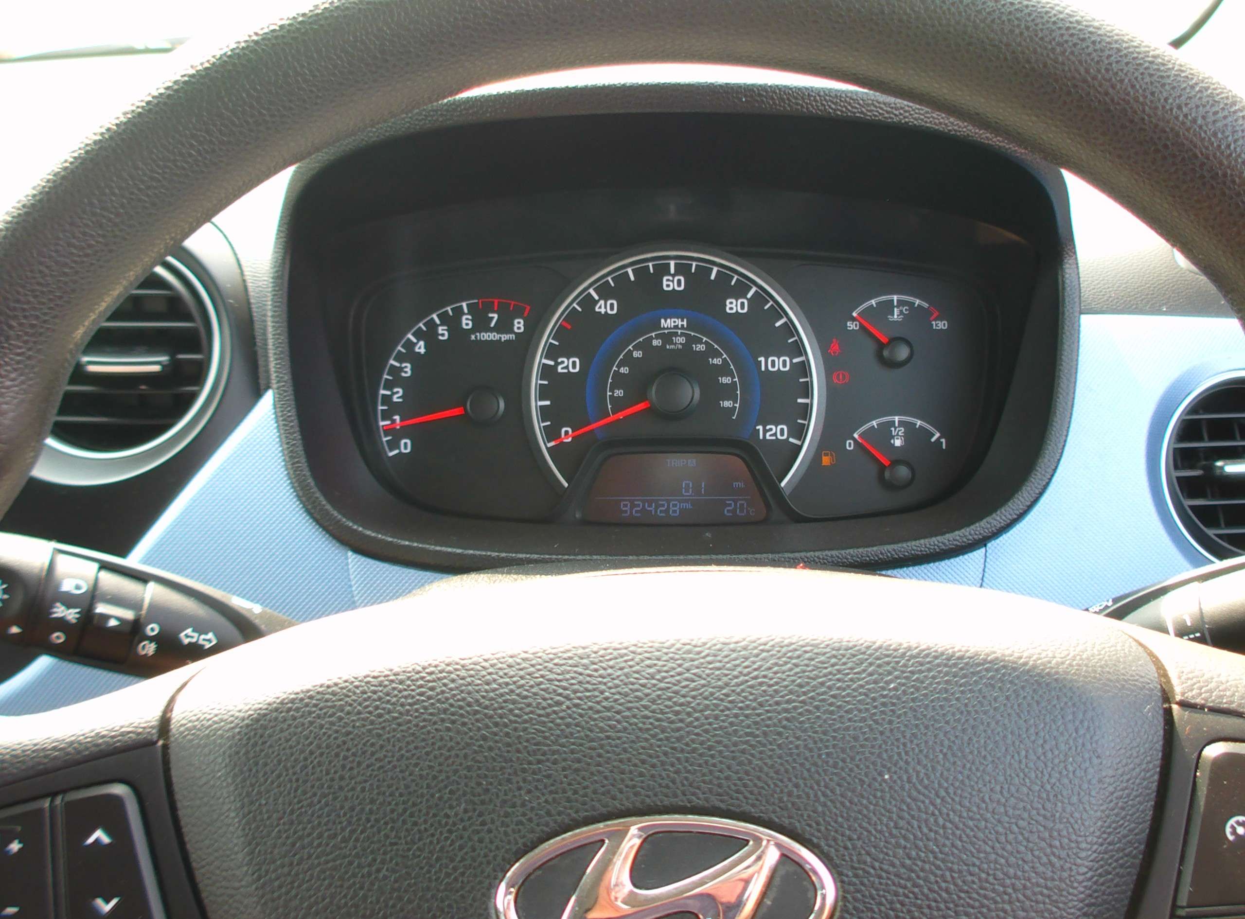 2016 HYUNDAI I10 2016 HYUNDAI I10