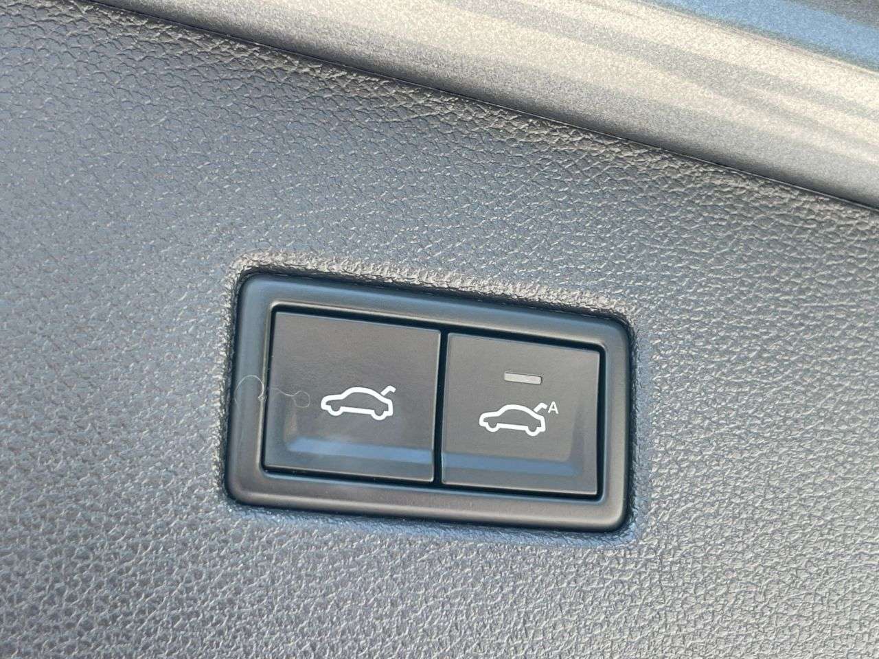 2019 VOLKSWAGEN TIGUAN 2019 VOLKSWAGEN TIGUAN