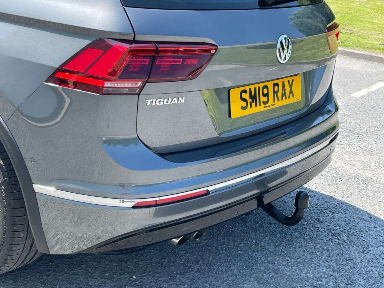 2019 VOLKSWAGEN TIGUAN 2019 VOLKSWAGEN TIGUAN