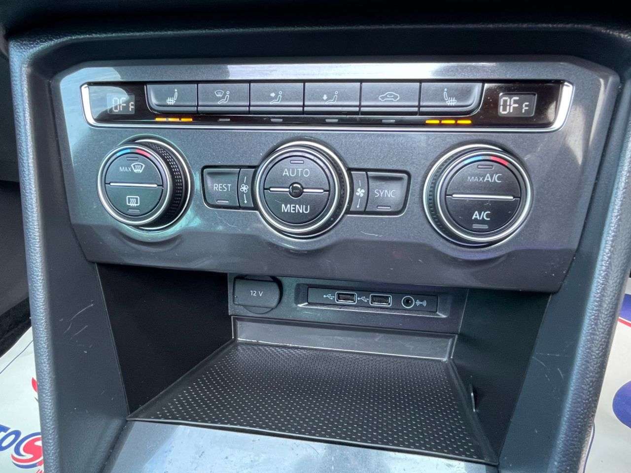 2019 VOLKSWAGEN TIGUAN 2019 VOLKSWAGEN TIGUAN